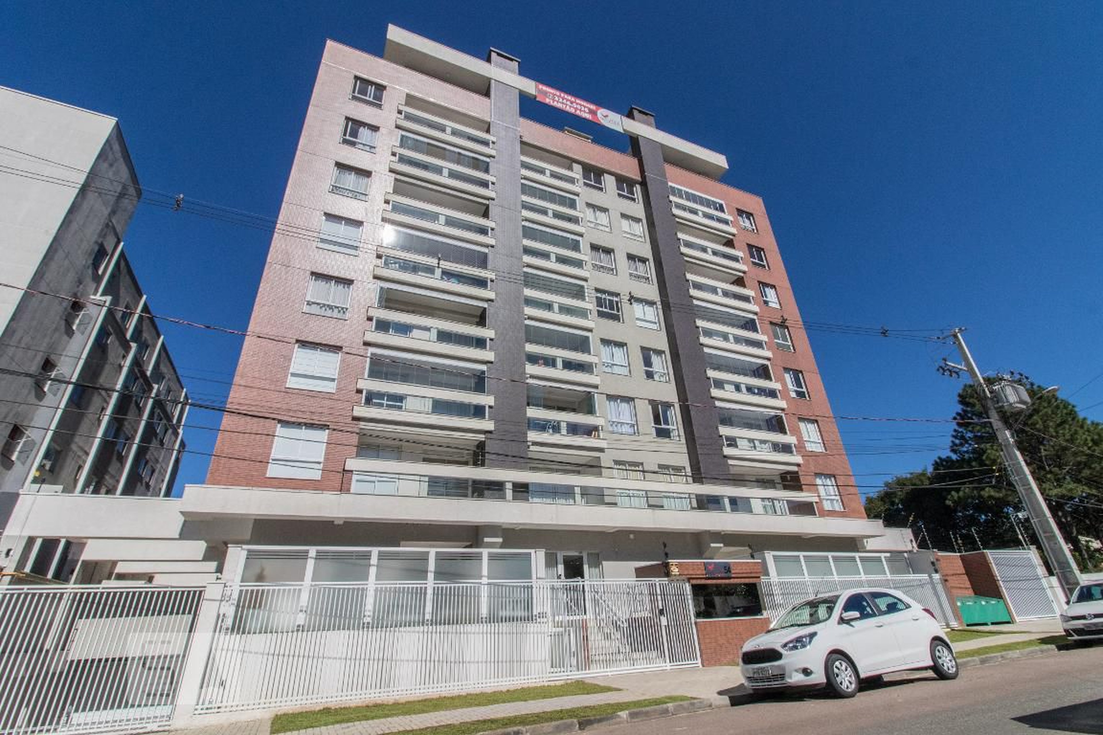 Fachada Condomínio Red Hill