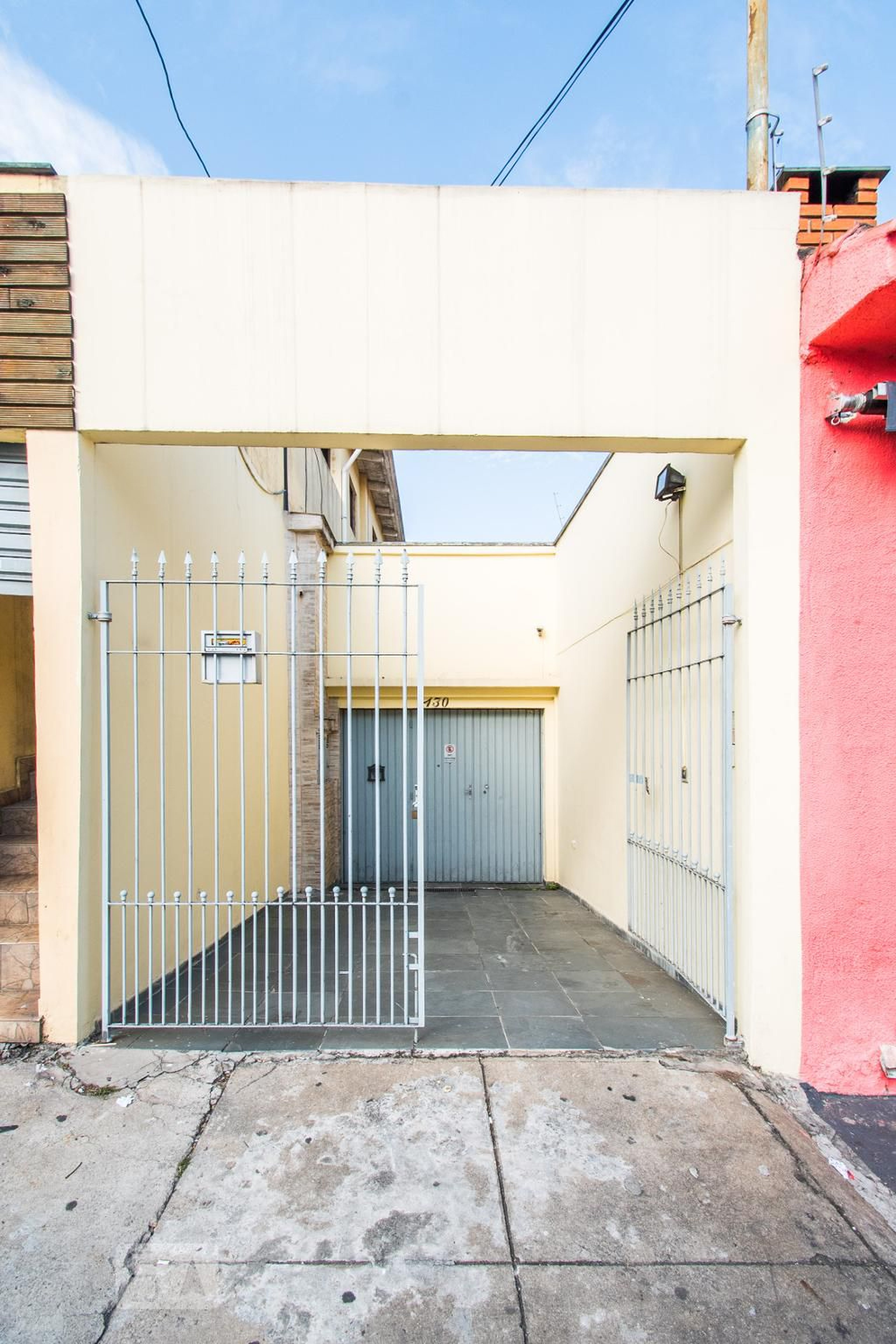 Fachada Condomínio em R. Dr. Mario Vicente, 430