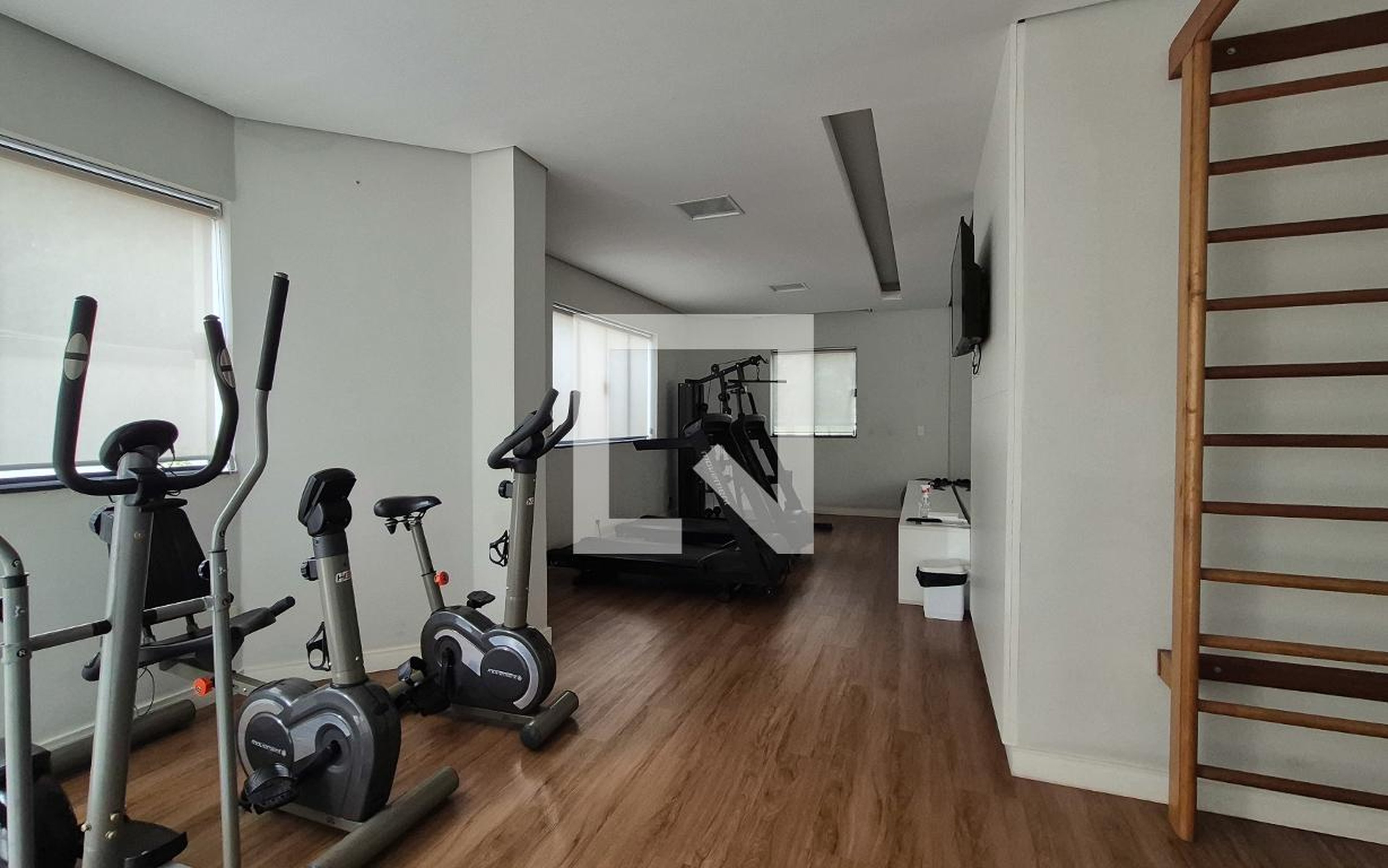 Academia - Edifício Mansão das Esmeraldas