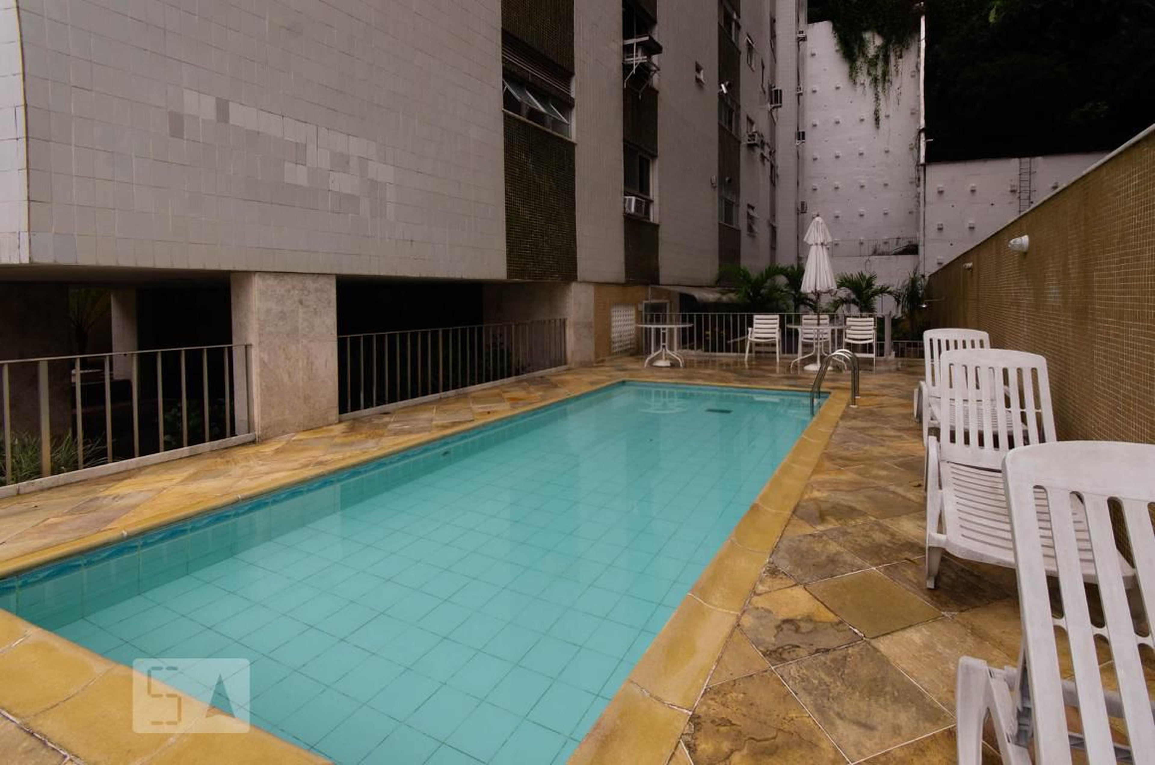 Piscina - Edifício Lord Arthur