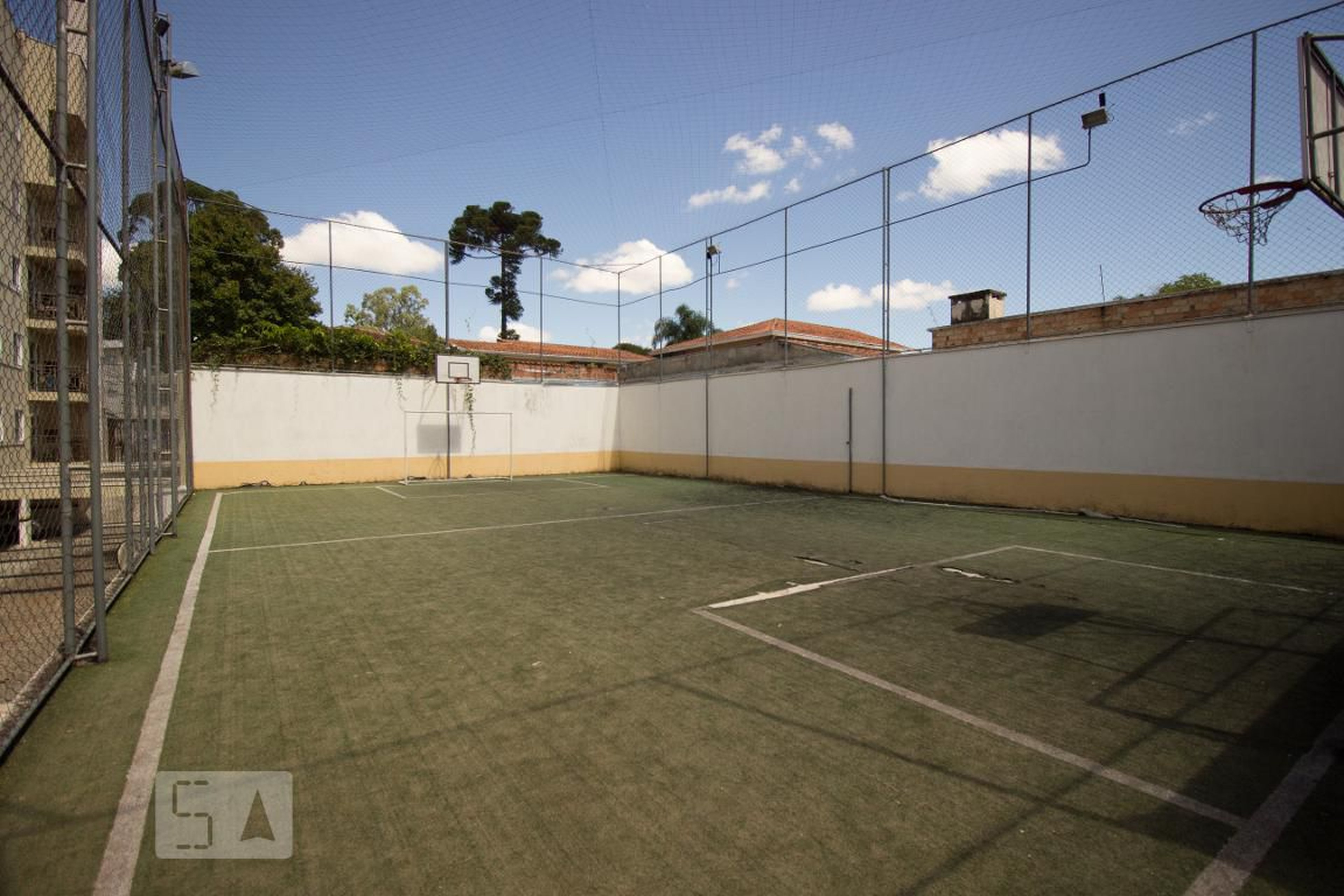 Quadra poliesportiva - 