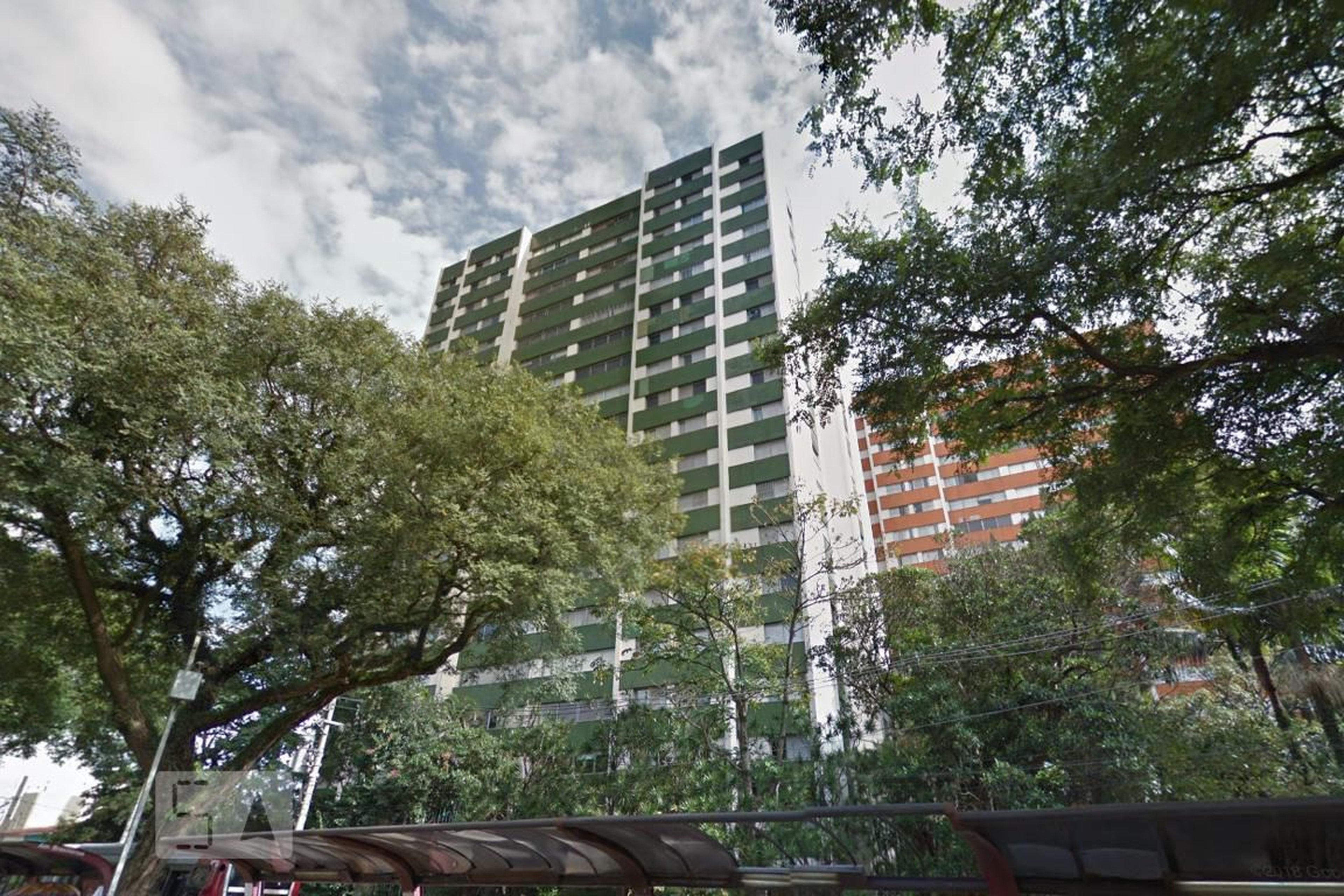 Prédio Condomínio Quinta da Boa Vista