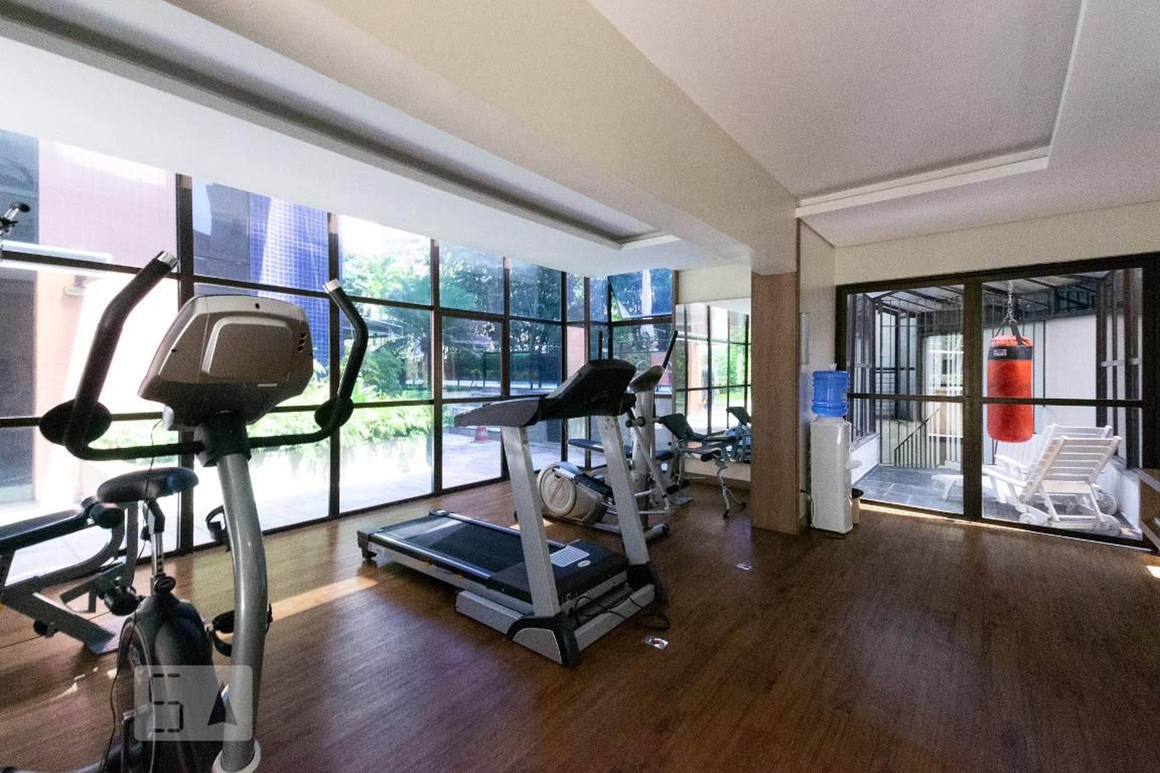 Academia - Kristal Park