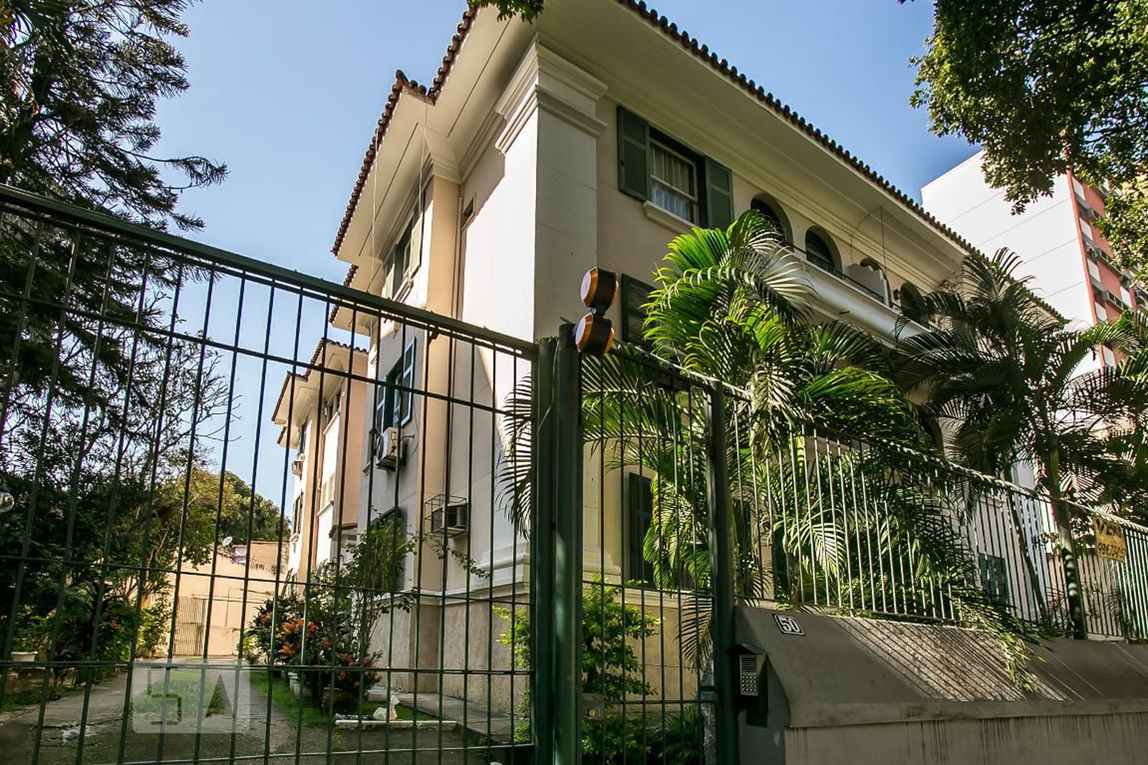 Fachada do Prédio Edifício Amares