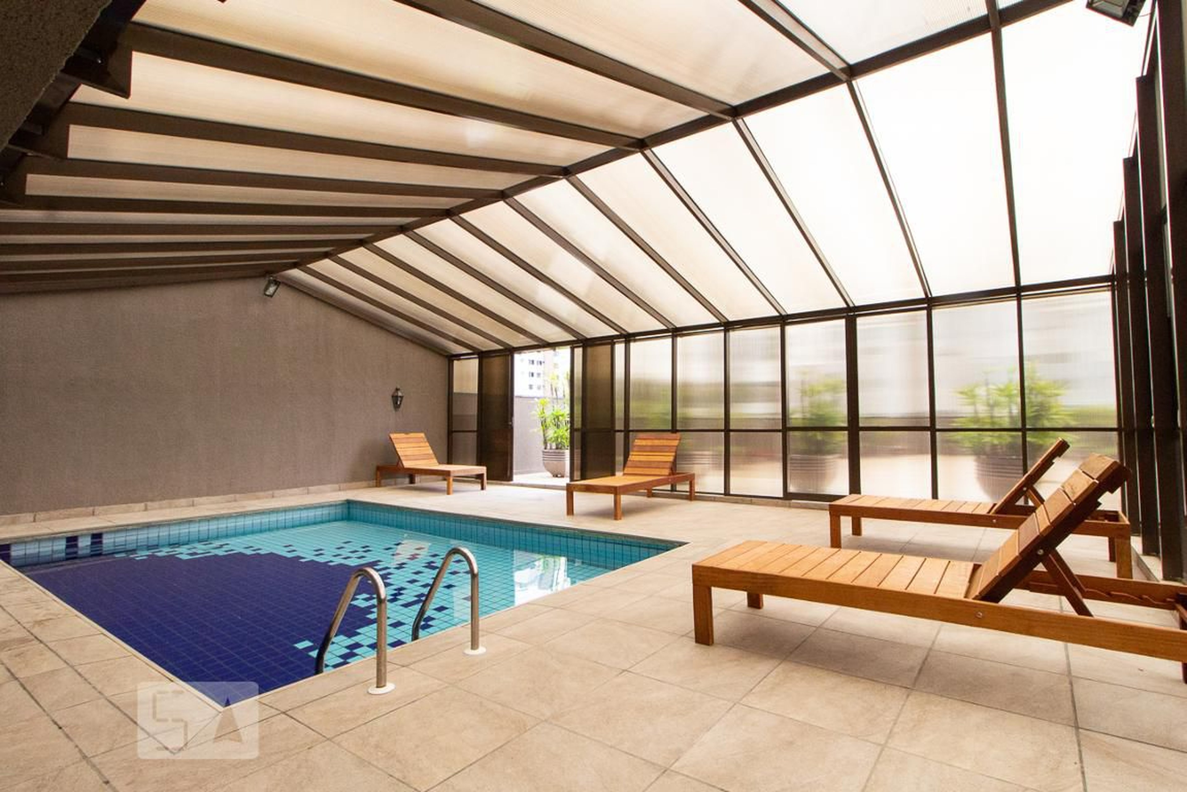 Piscina - Edifício Virmond