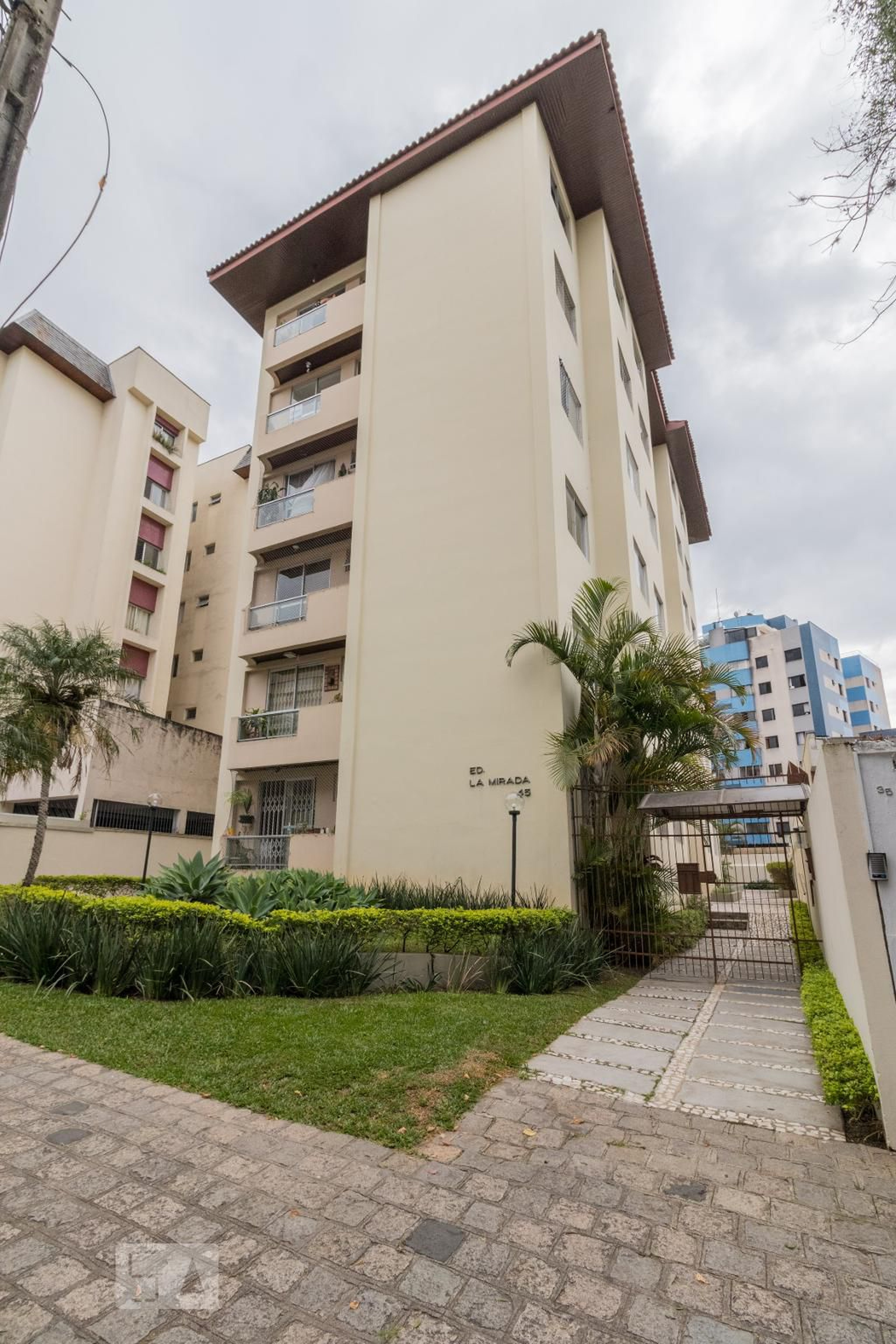 Fachada Edifício Lamirada