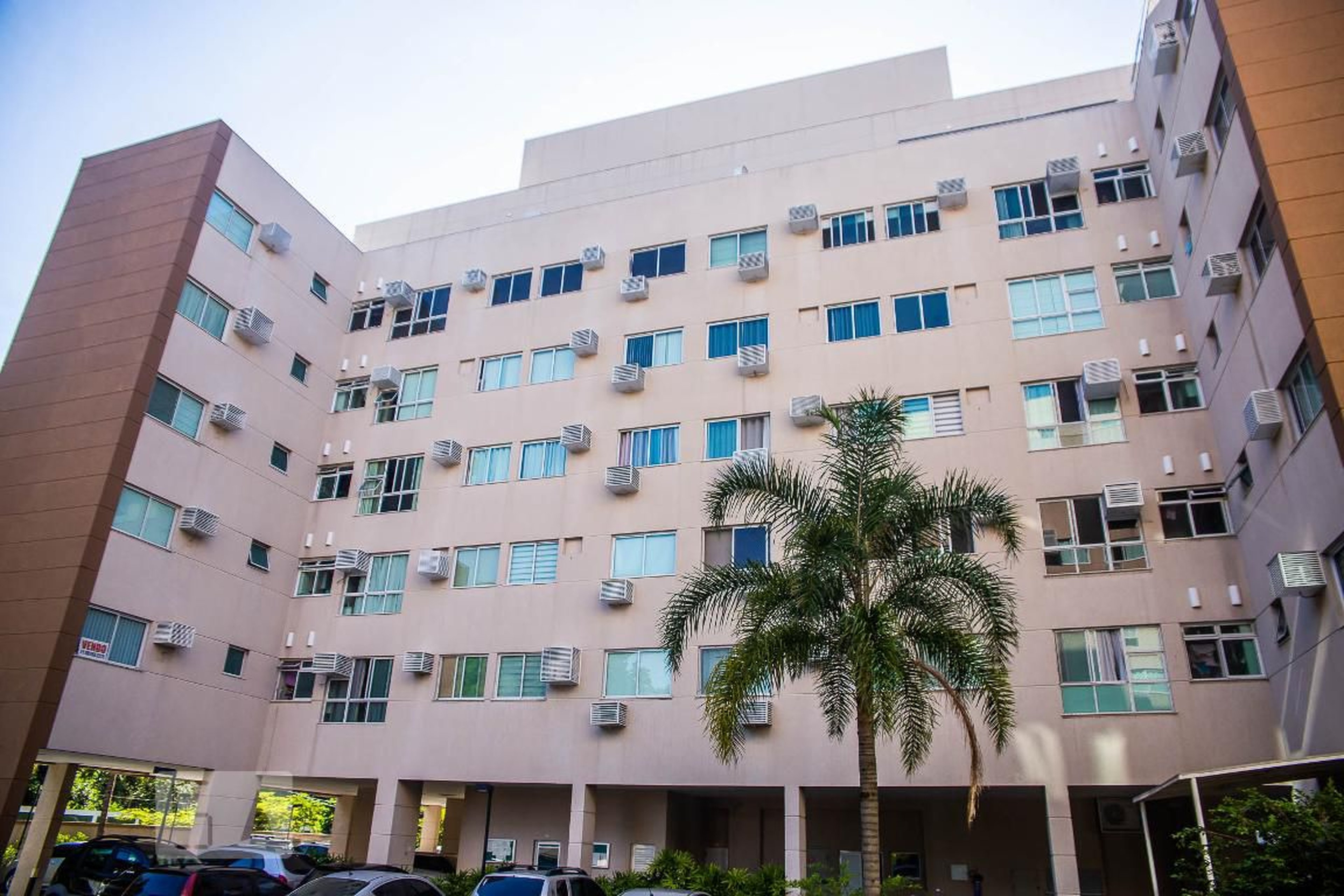 Prédio Condomínio Viva Pendotiba