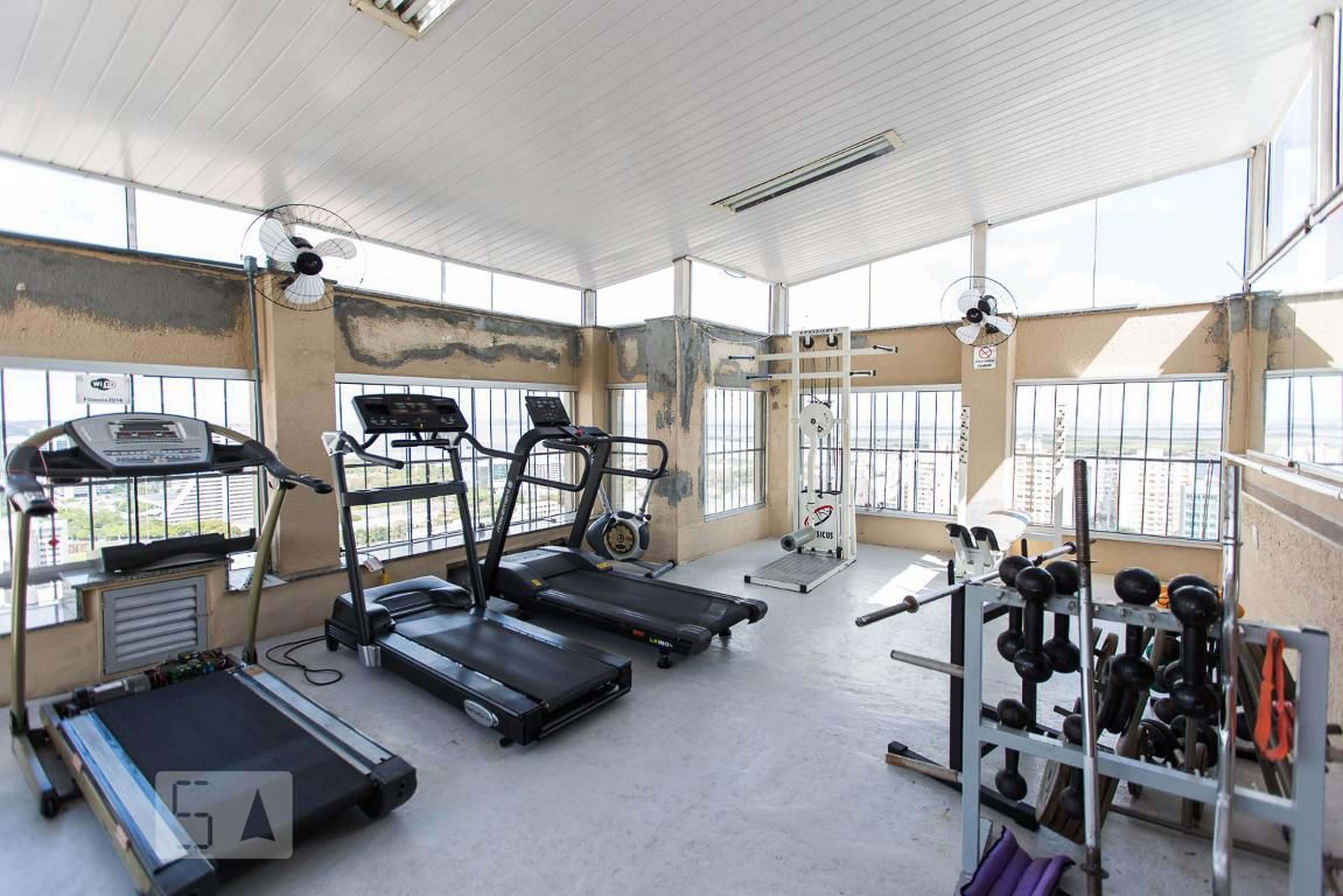 Academia - Edifício Don Felipe