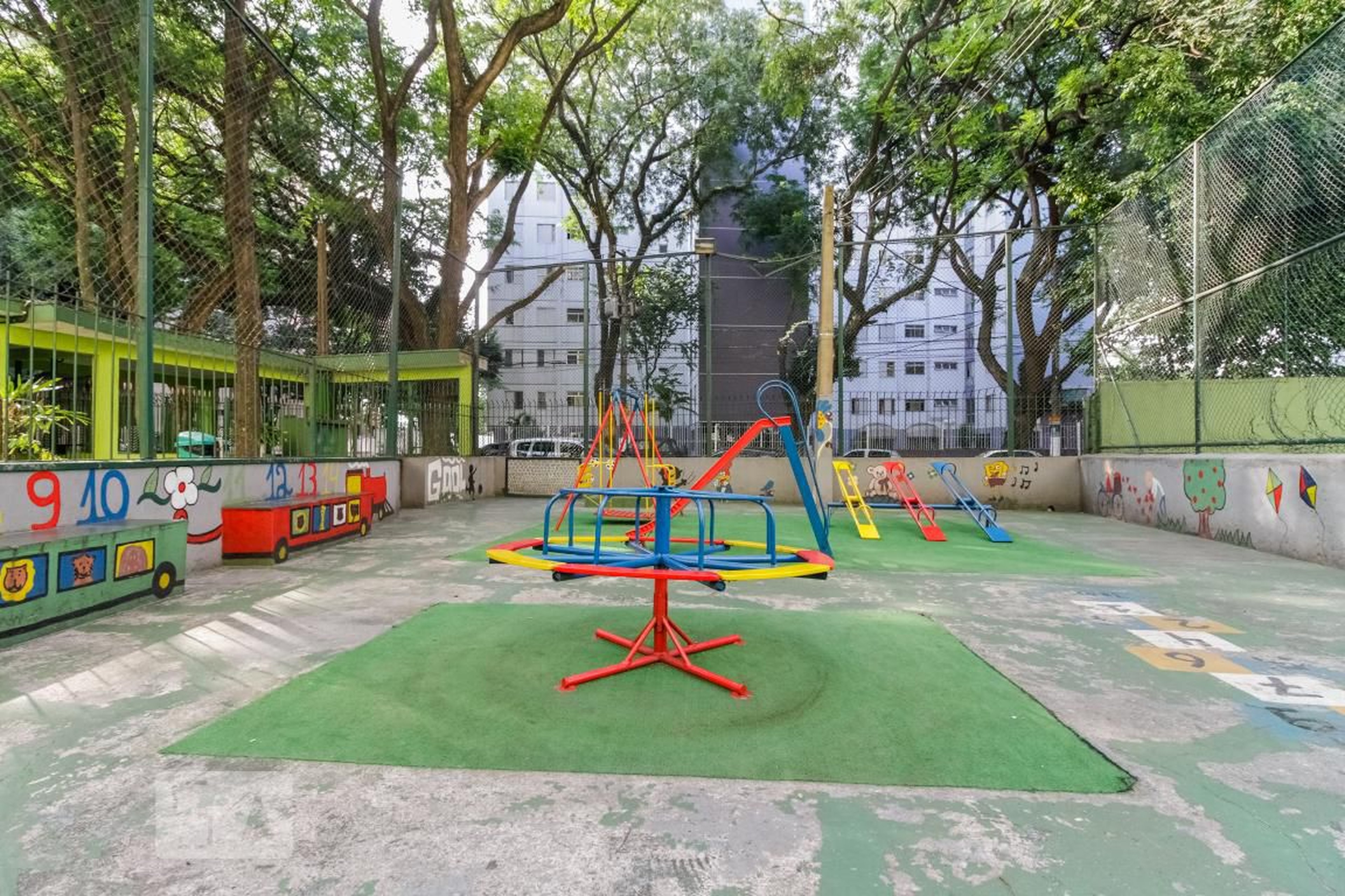 Playground - Edifício Itapuã