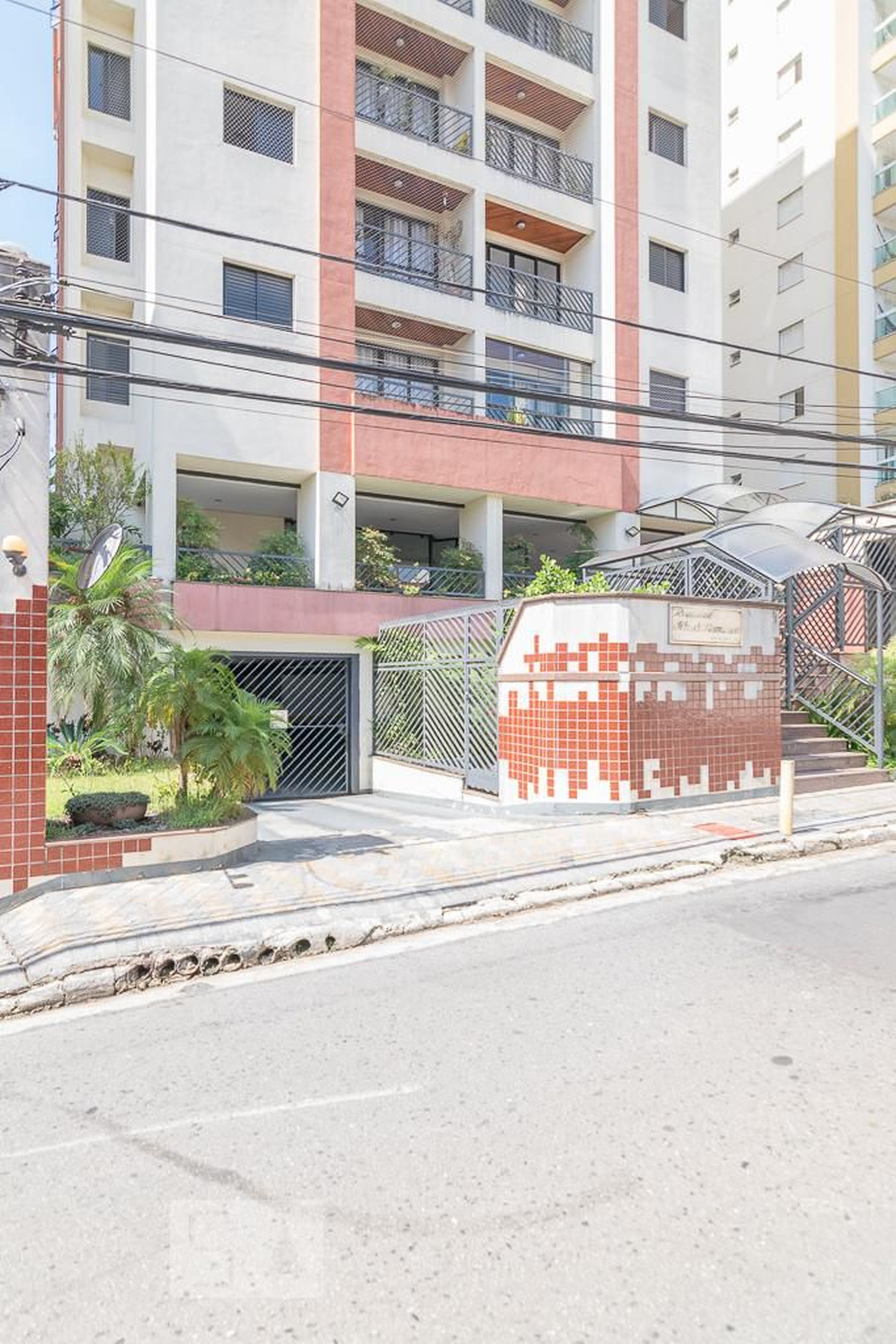 Fachada Condomínio em Rua Bela Vista, 125