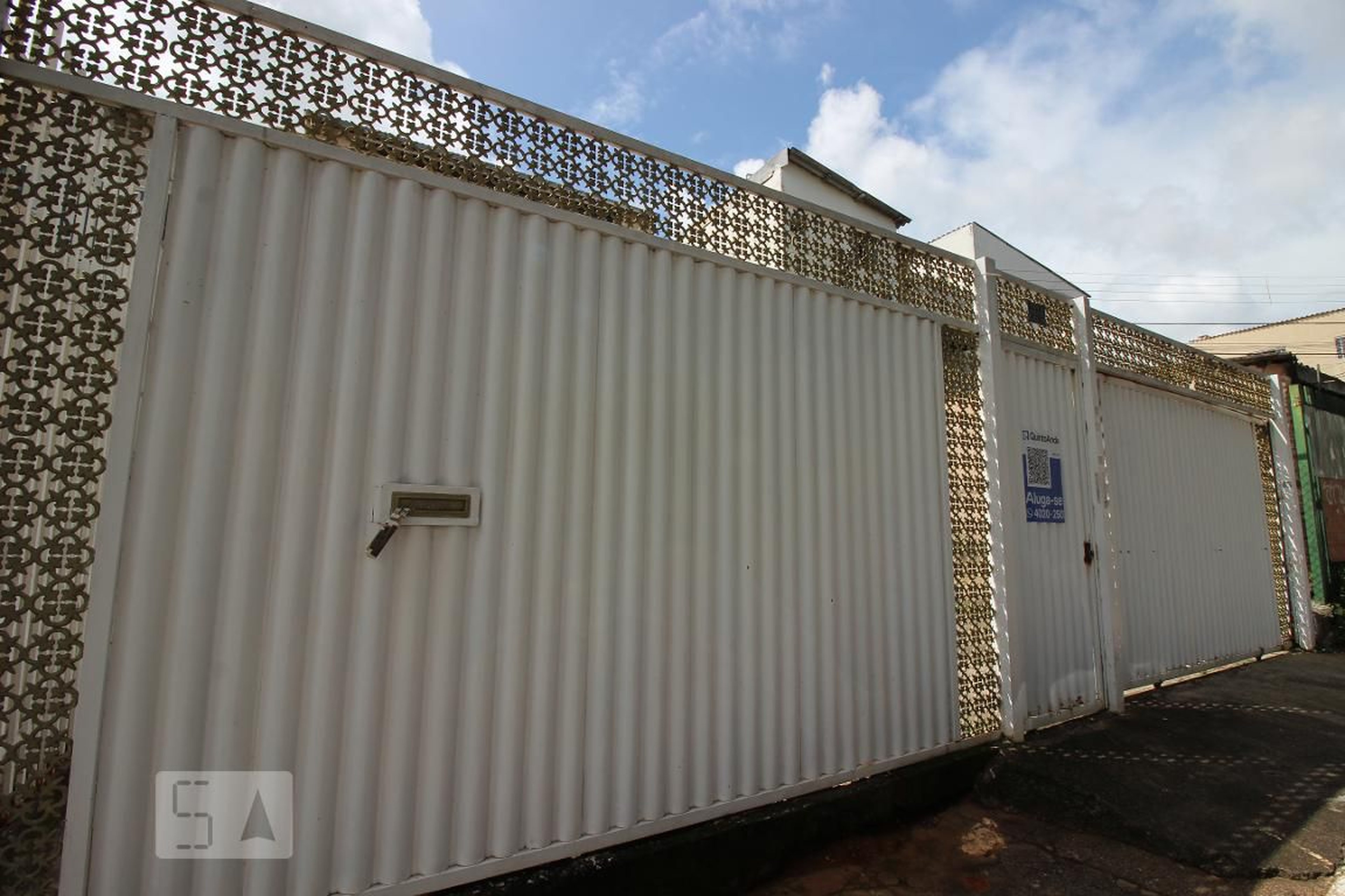 Fachada Condomínio em Qro A Conjunto Rt Casa 34, 202