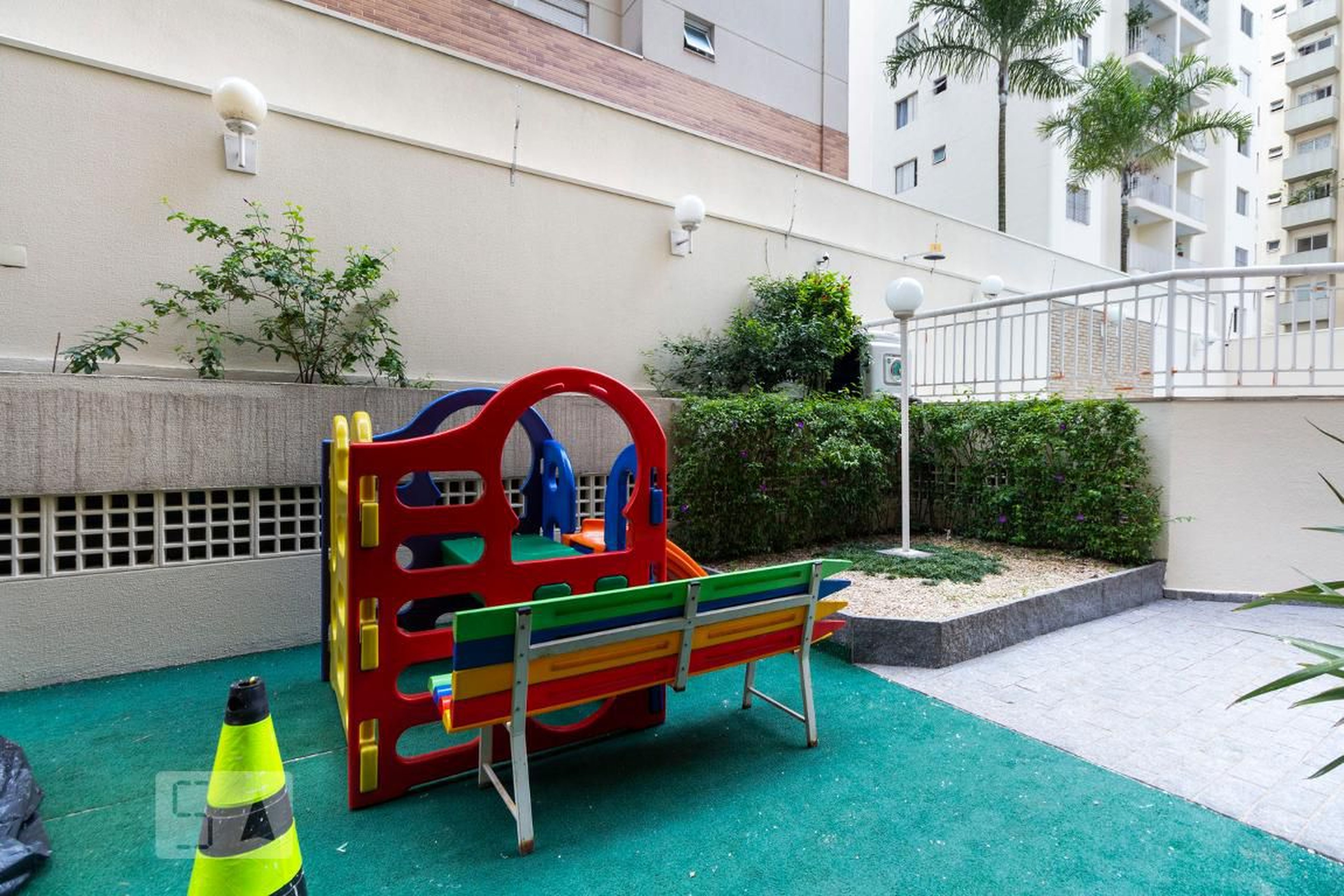 Playground - Parque do Lírios