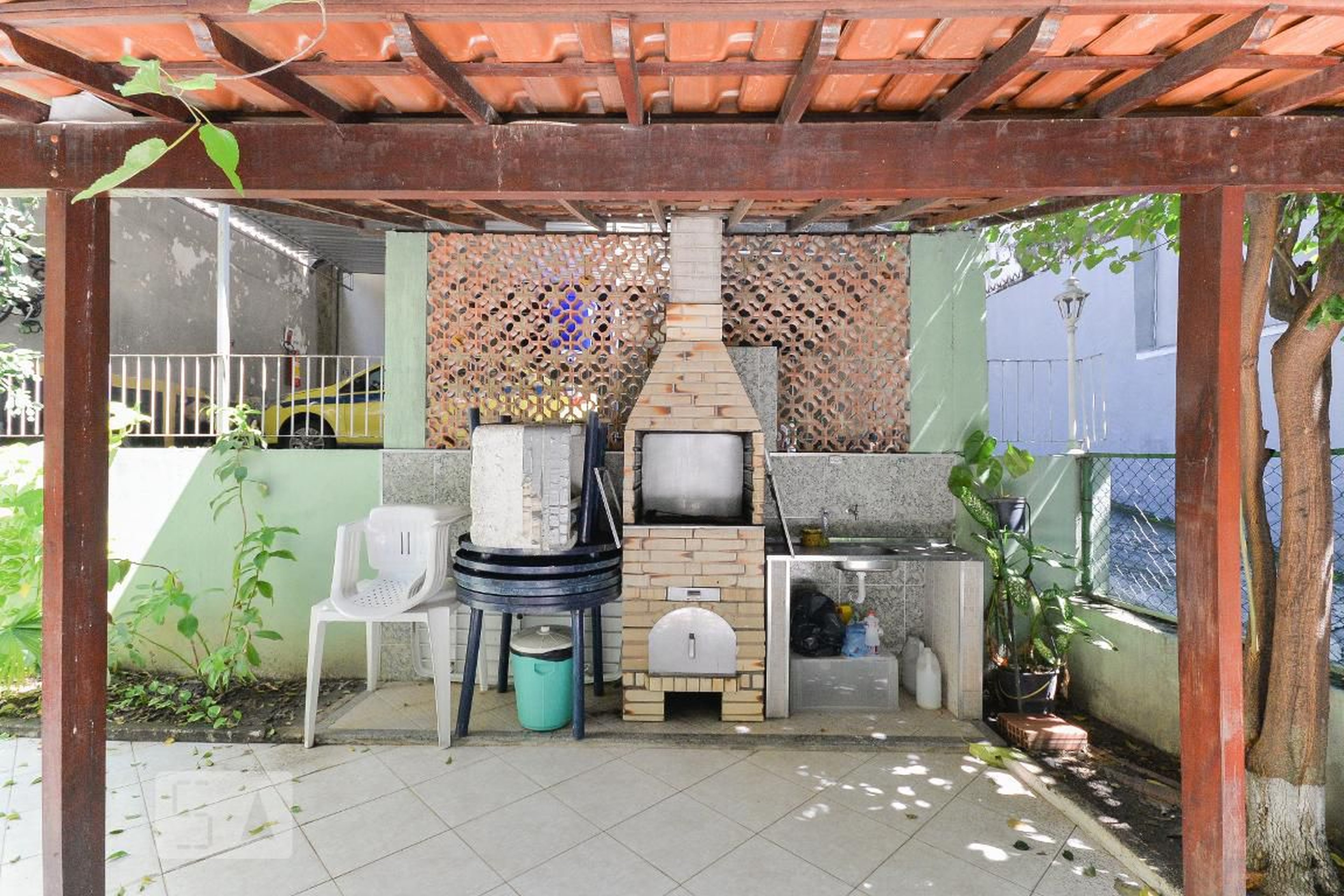 Churrasqueira - Edifício São Francisco Xavier