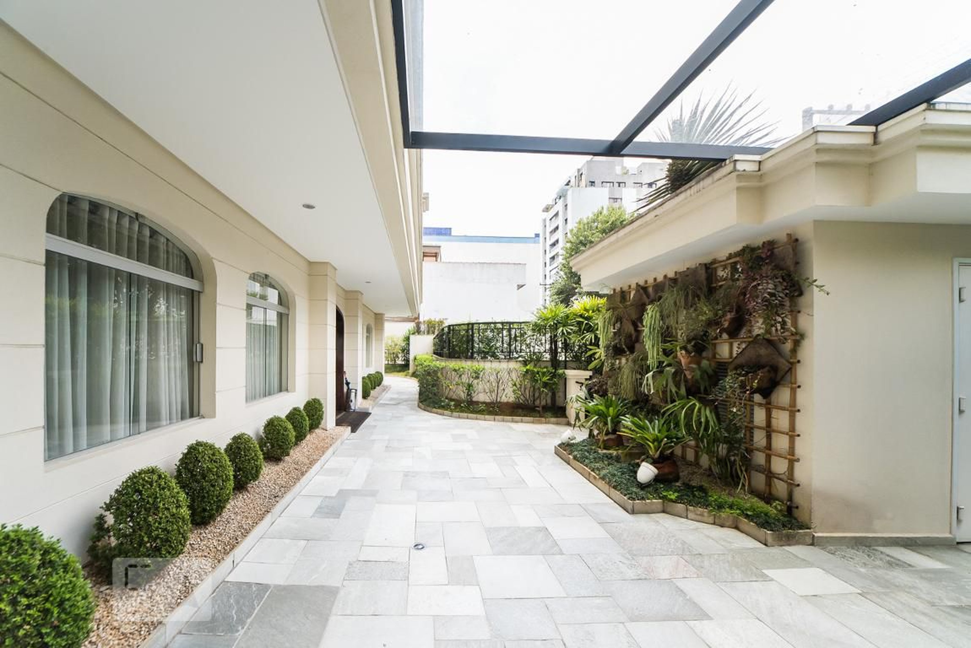 Área Externa - Edifício Place Du Tertre Residence