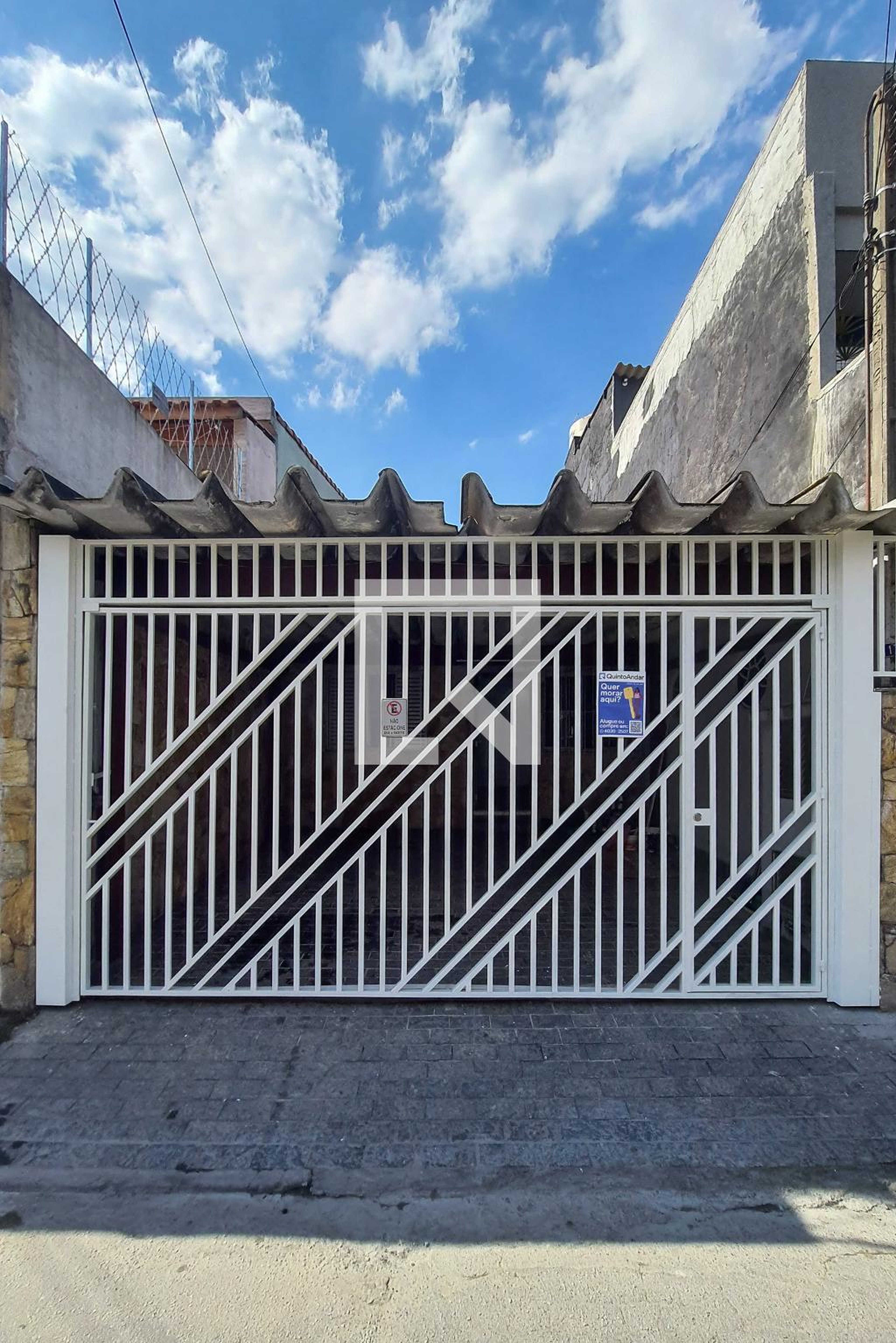 Fachada Condomínio Casa do Sr. Luiz