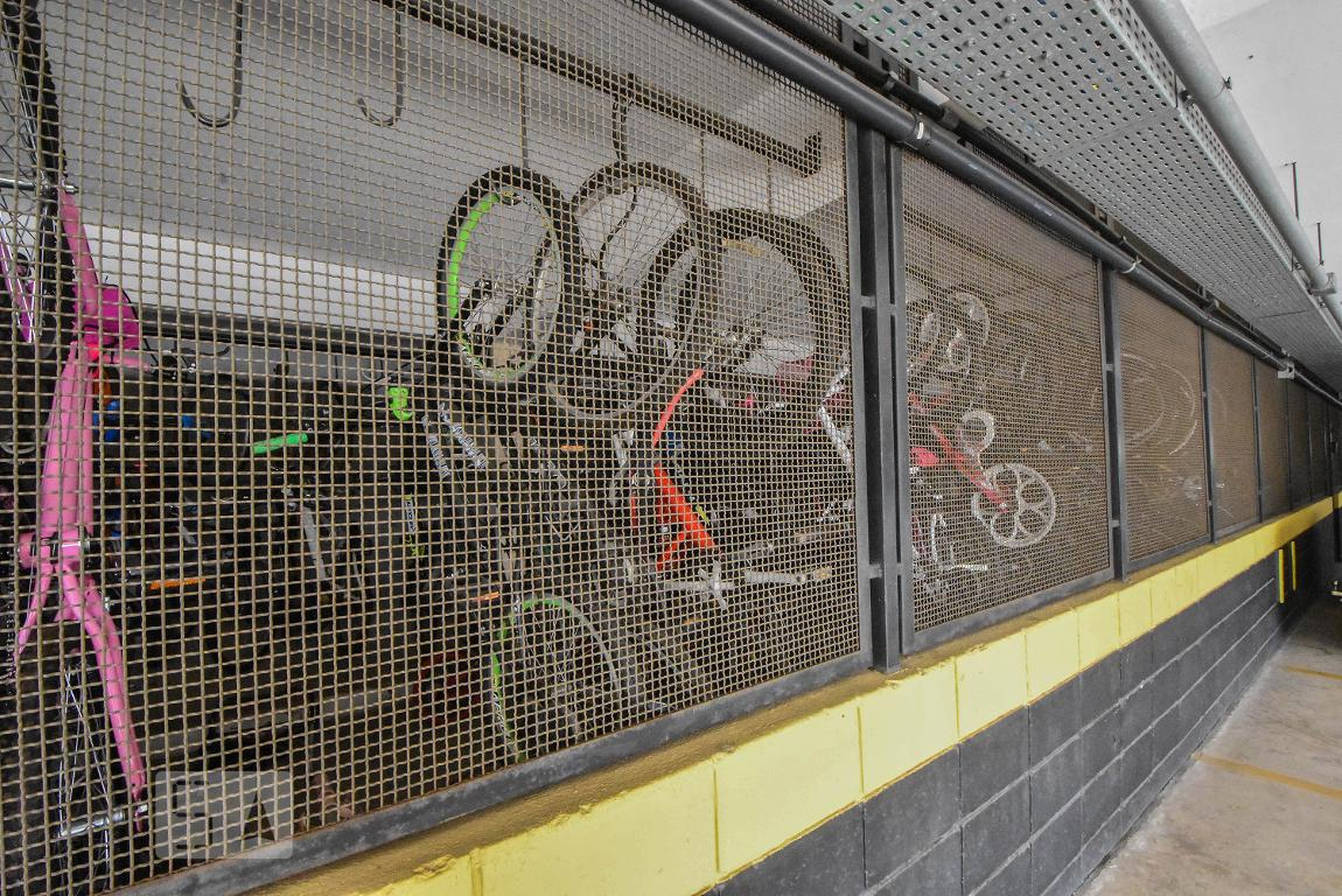 Bicicletário - Costa Azurra