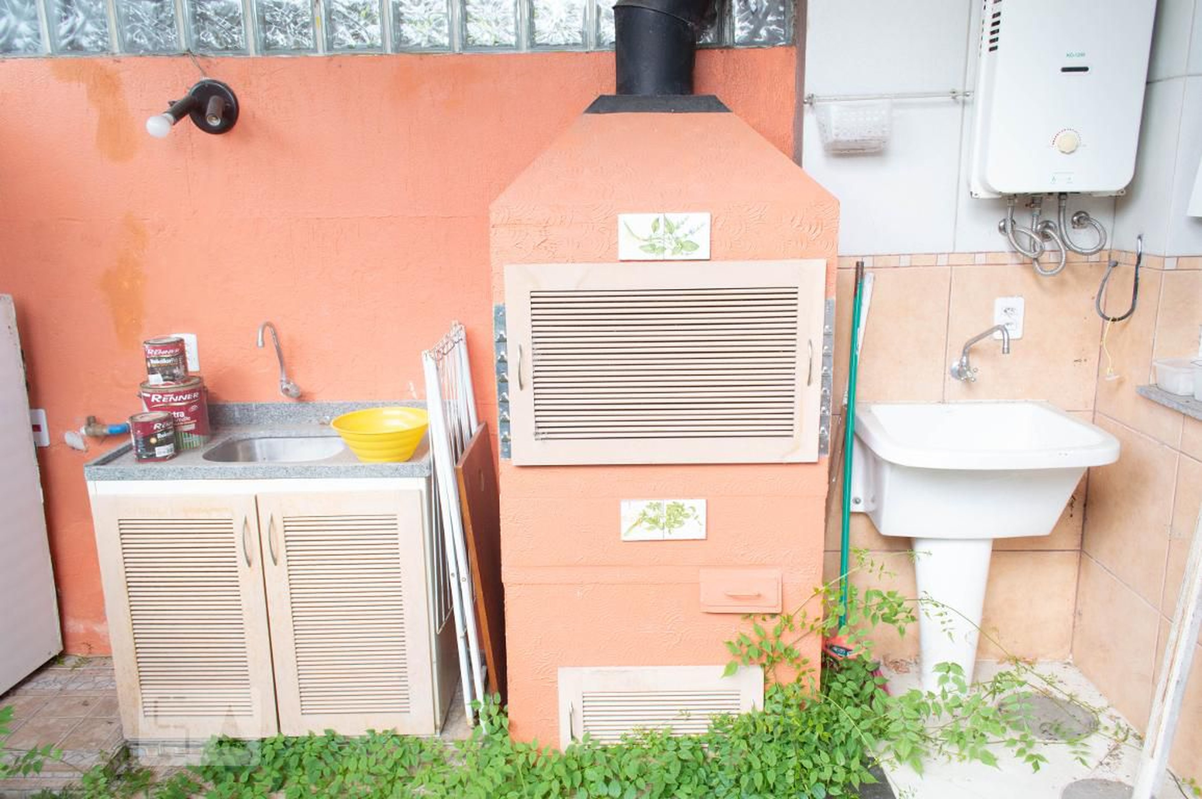 churrasqueira Condomínio em Rua Paraguá, 60