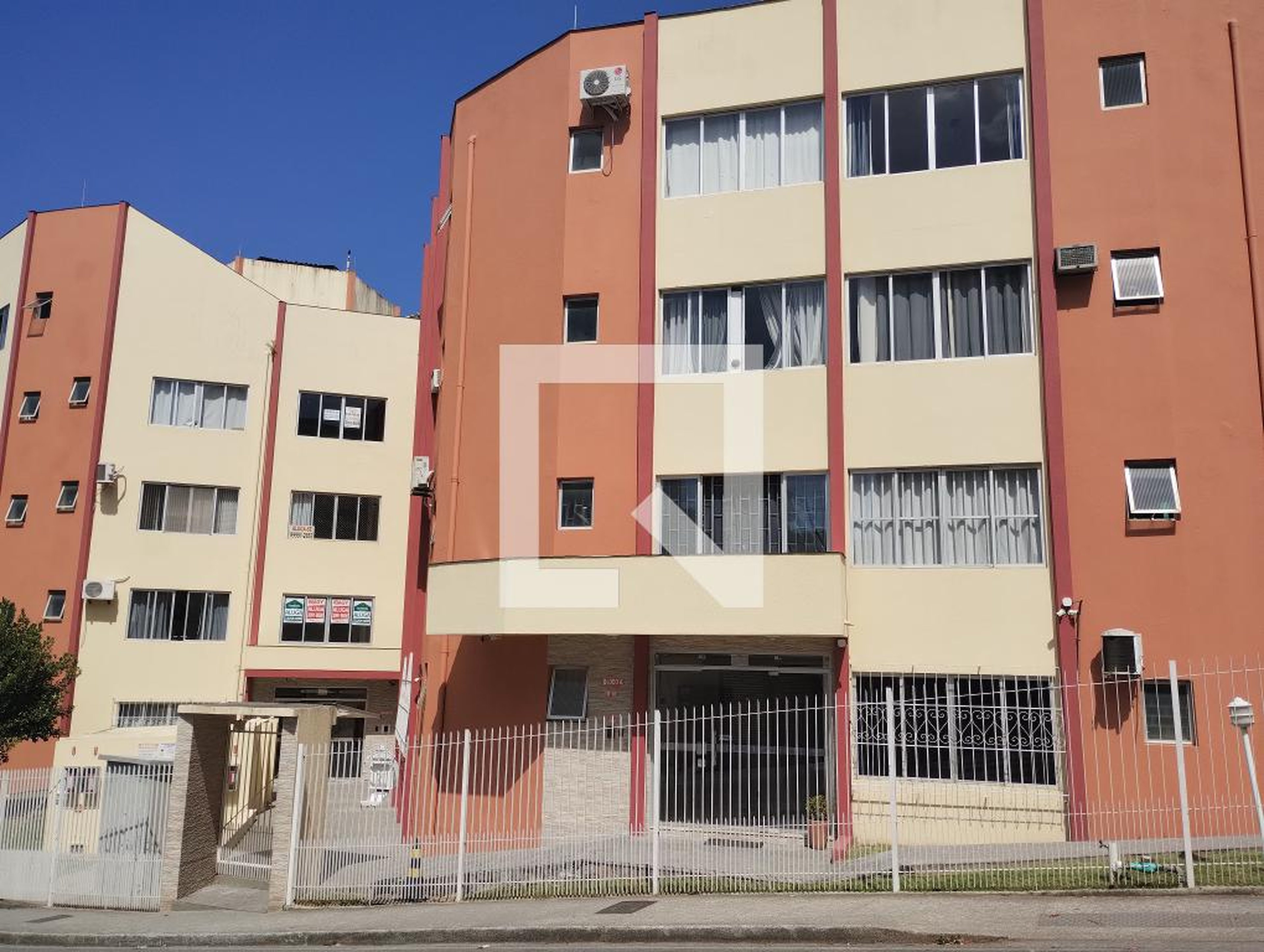 Fachada do Prédio Condomínio Luciana