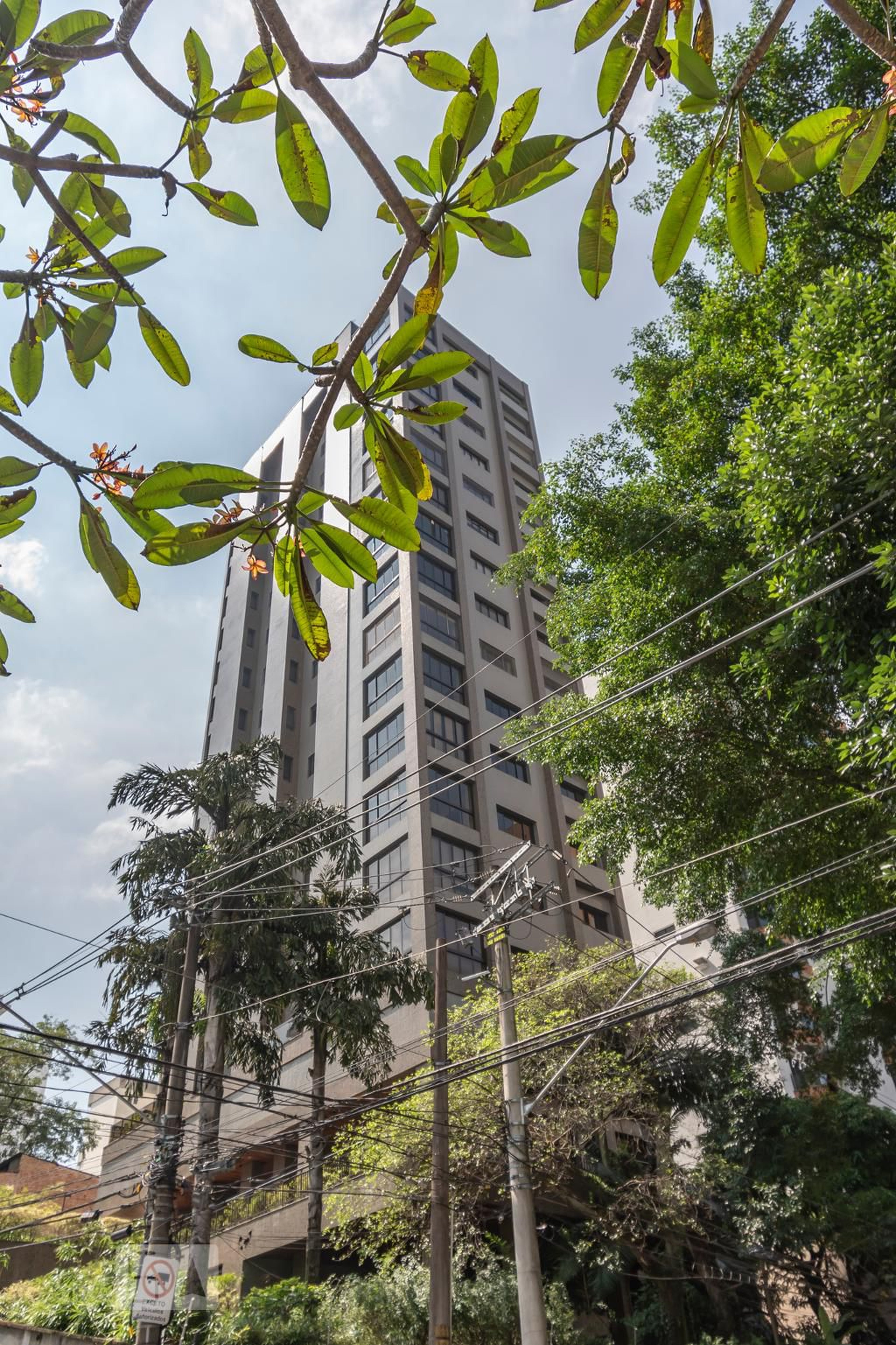 Fachada do prédio Condomínio Maison Rodin