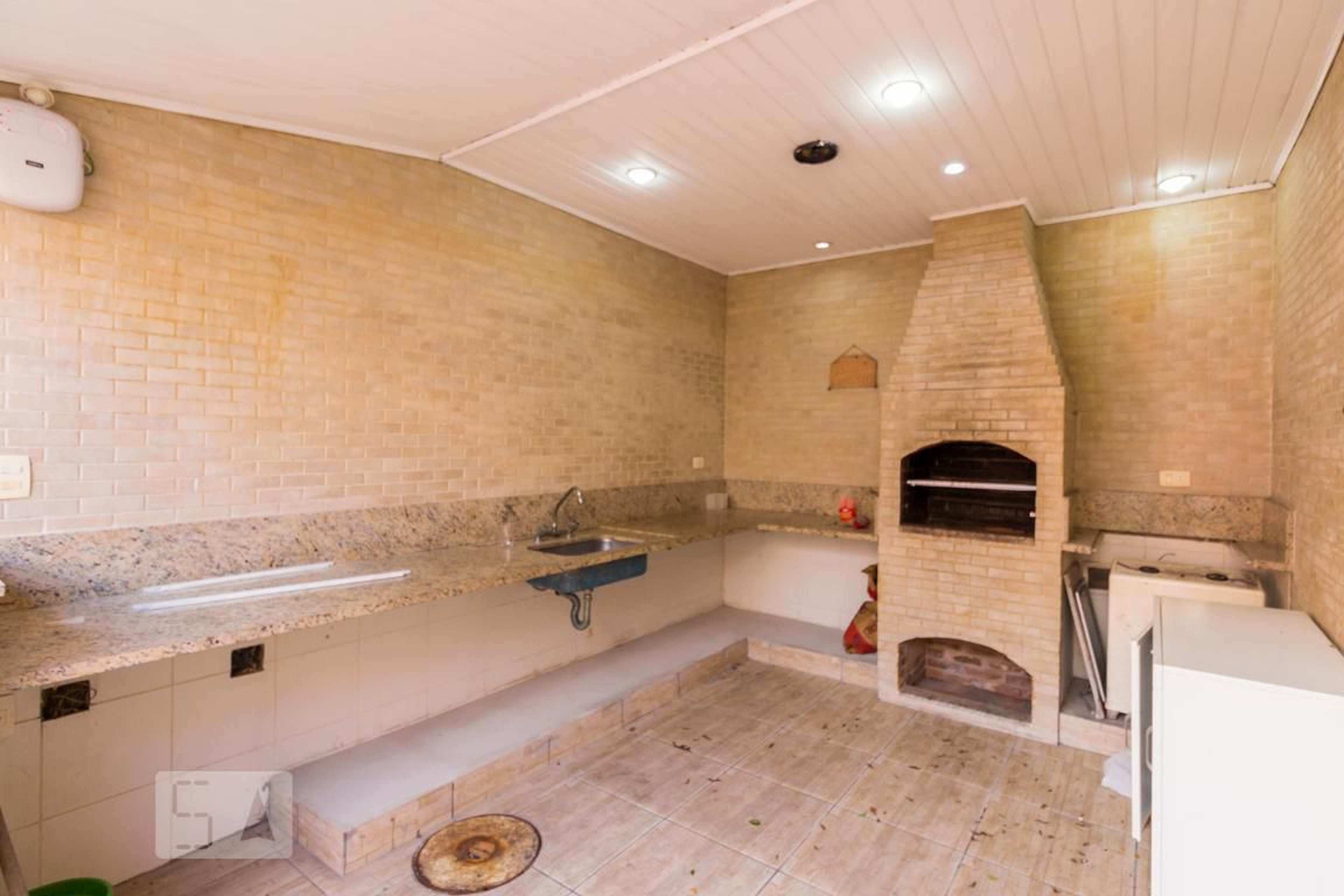 Churrasqueira - Barra de Itaúna