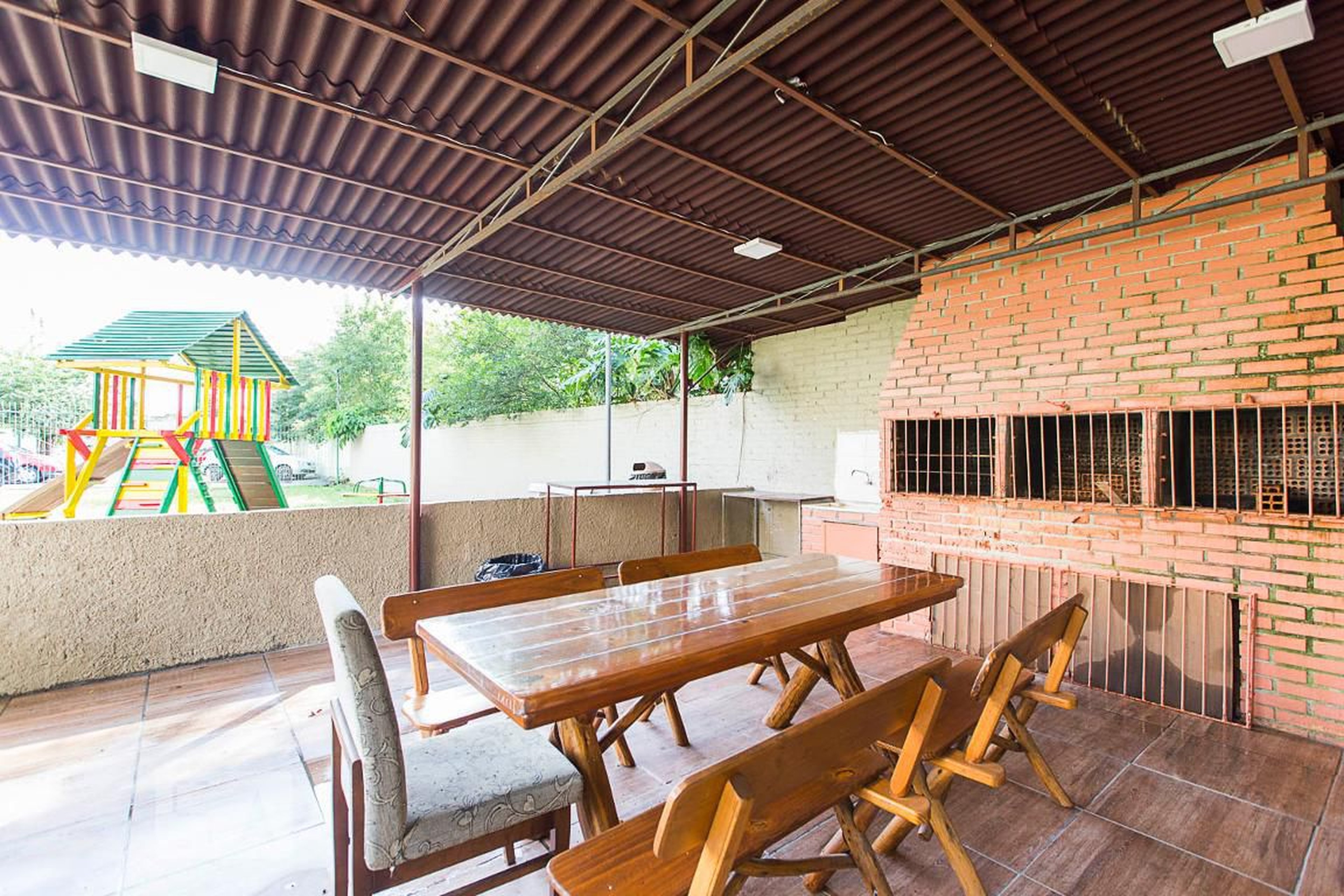 Churrasqueira - Edifício Madri