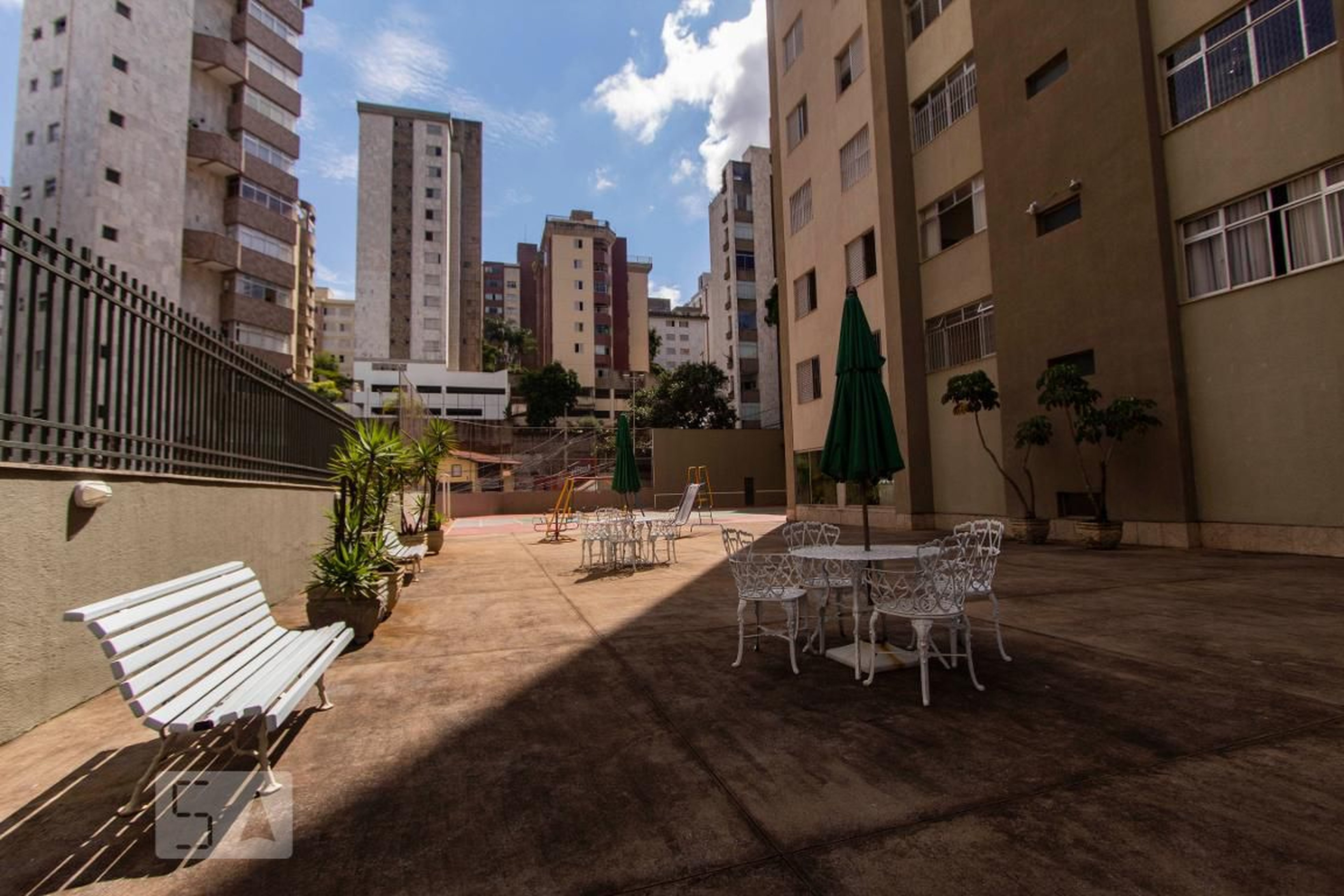 Área Externa - Edifício Ana Laura Ribeiro