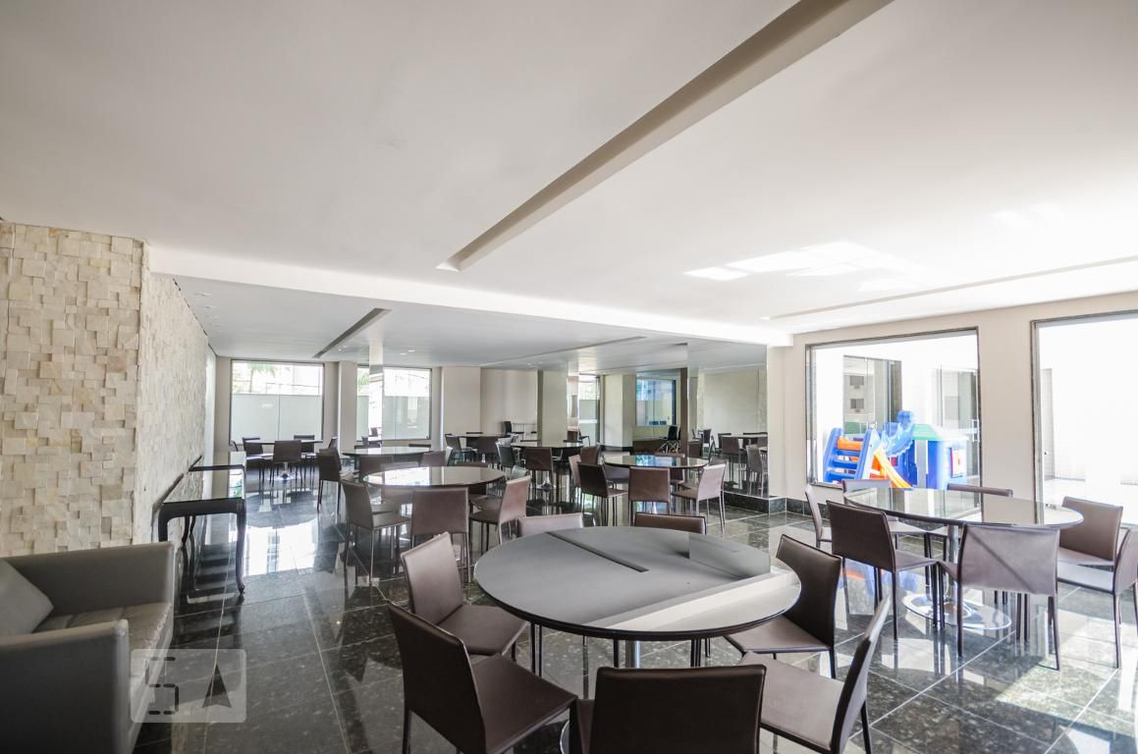 SALÃO DE FESTA - Edifício Place Marqueriti