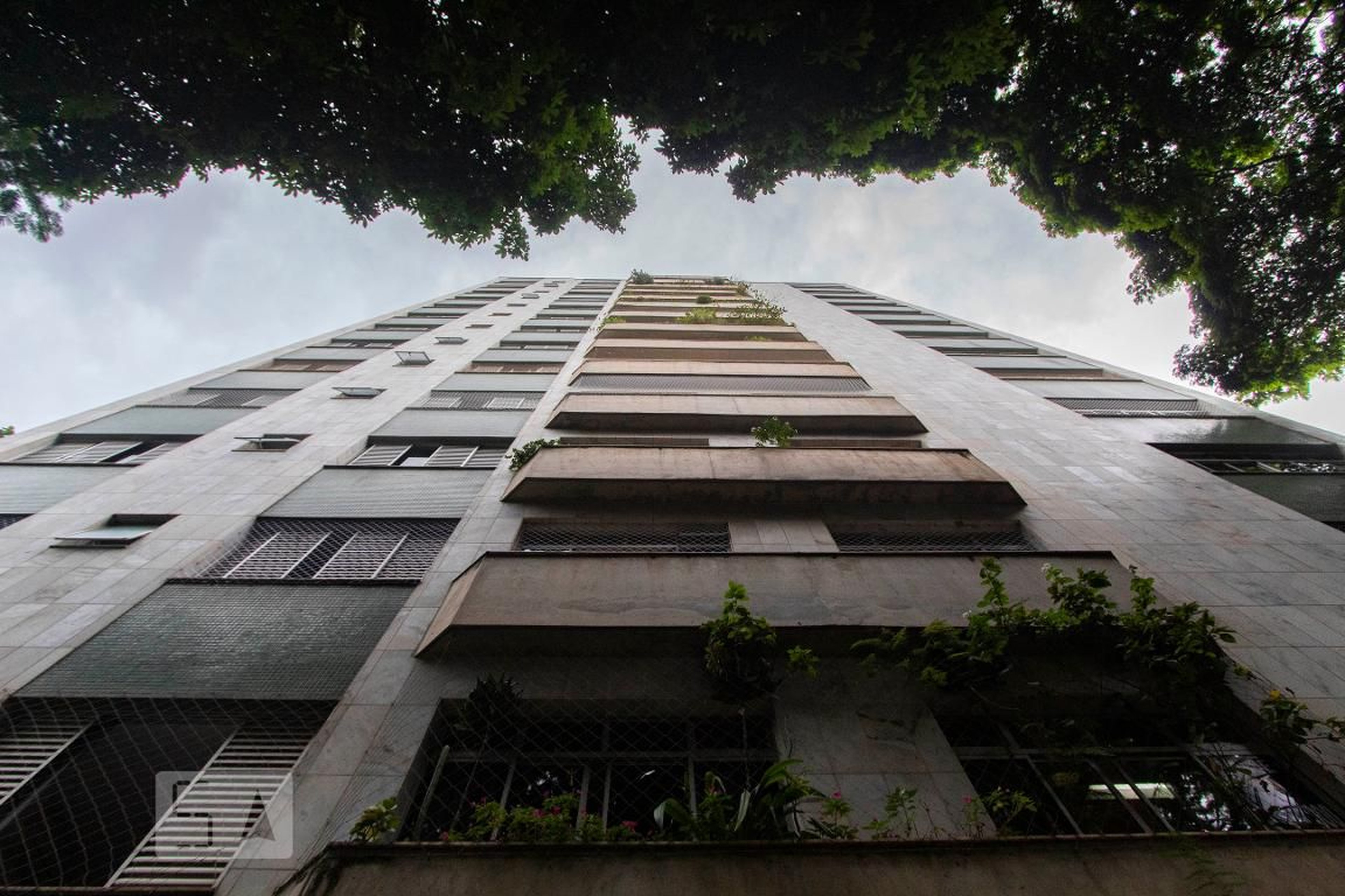 Fachada Edifício Parque Real