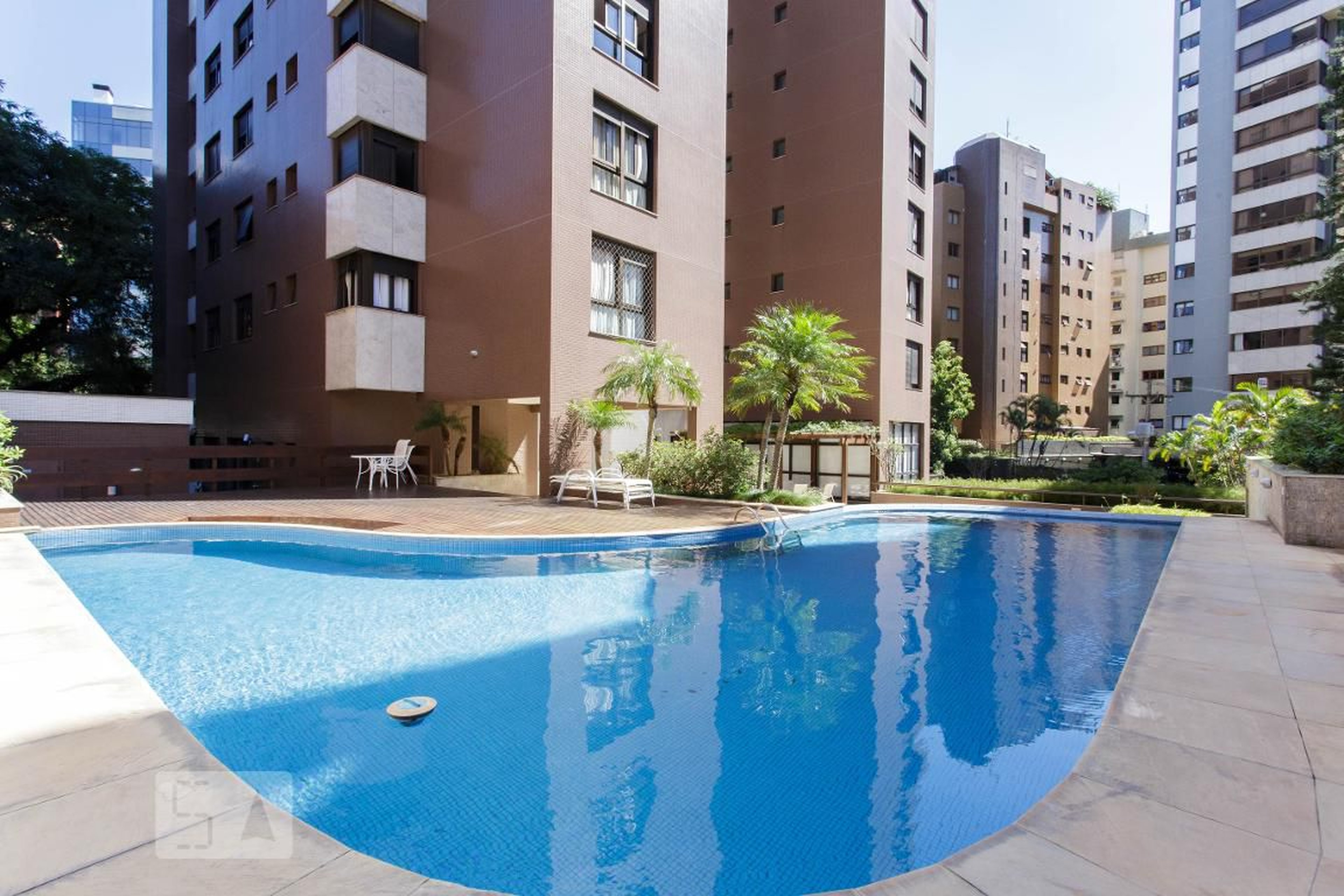 Piscina - Edifício Clarydge