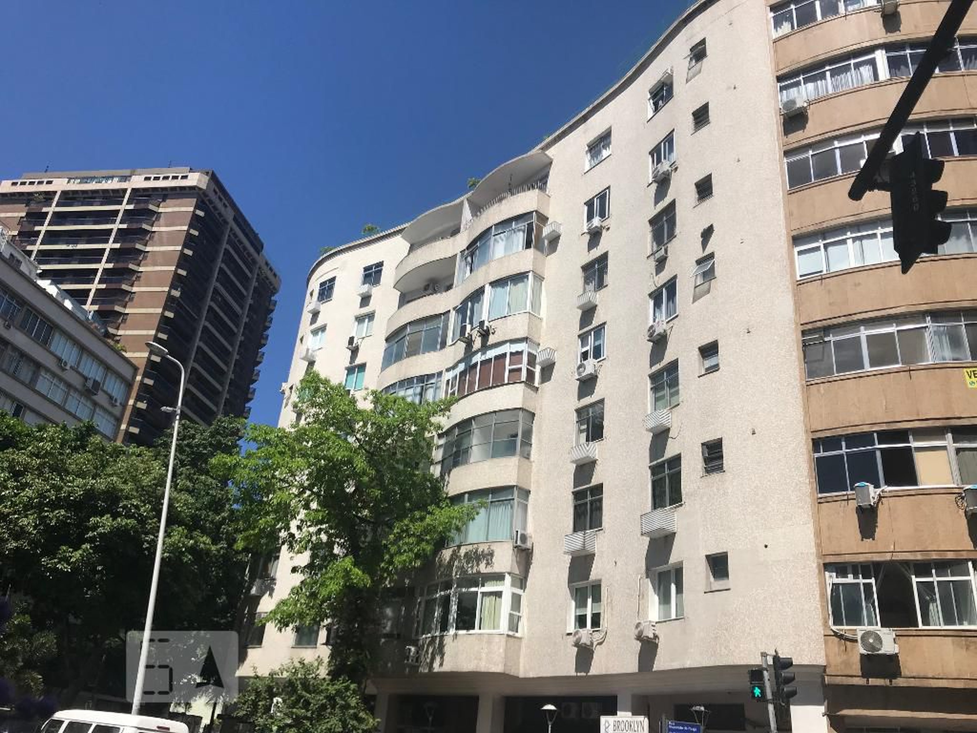 Fachada Condomínio Henrique Dumont