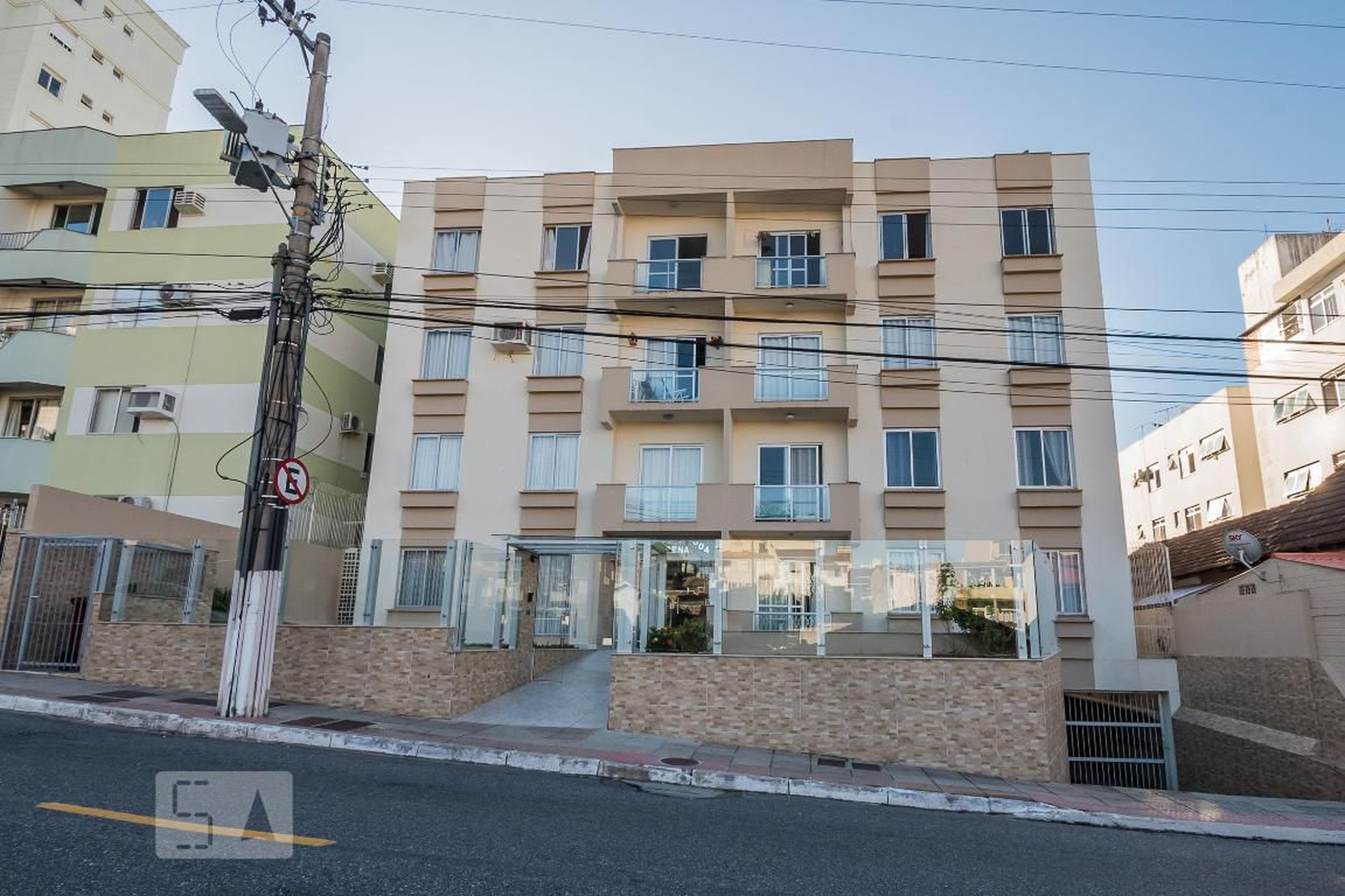 Fachada Condomínio em Rua Afonso Pena, 604