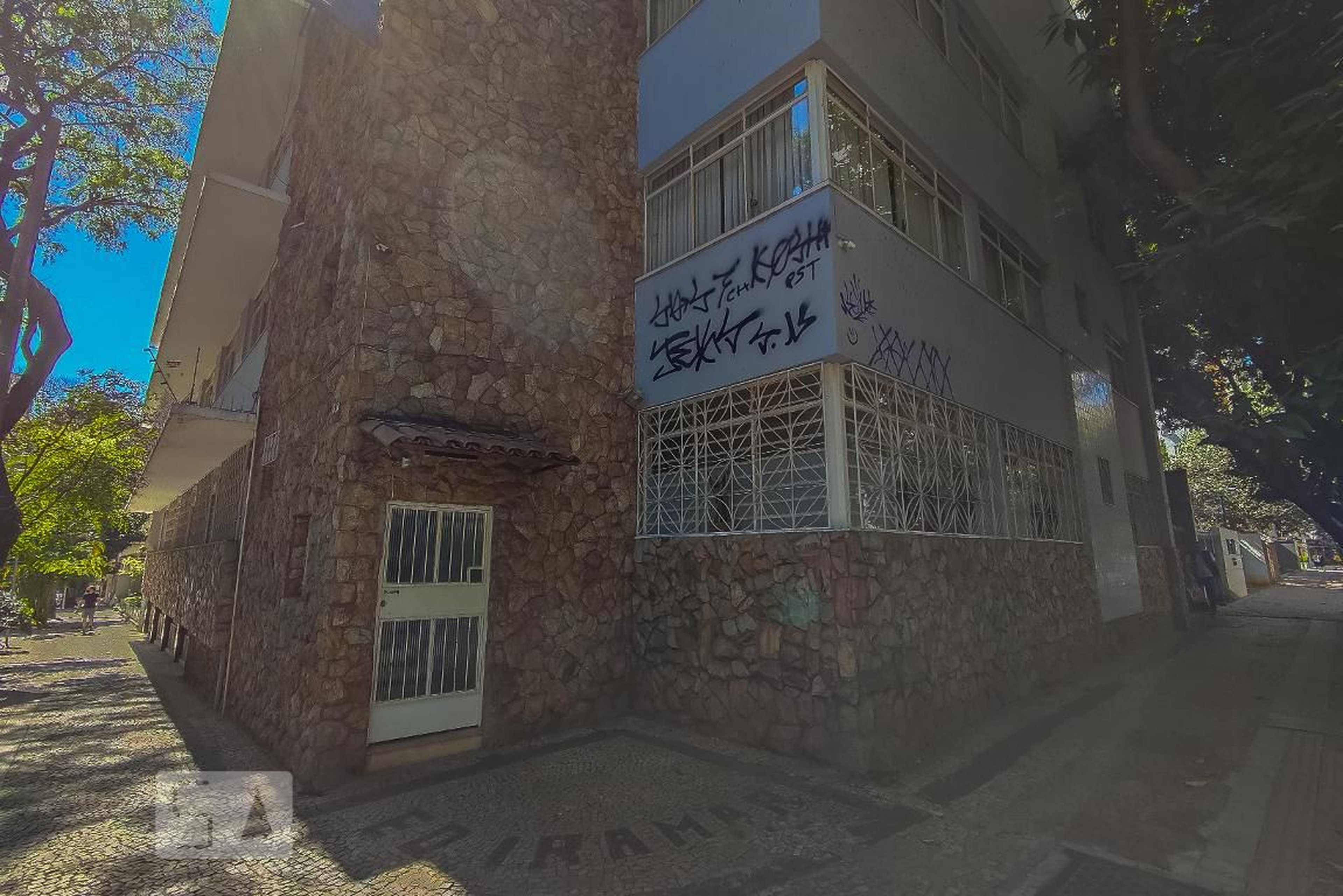 Fachada Edifício Iramar