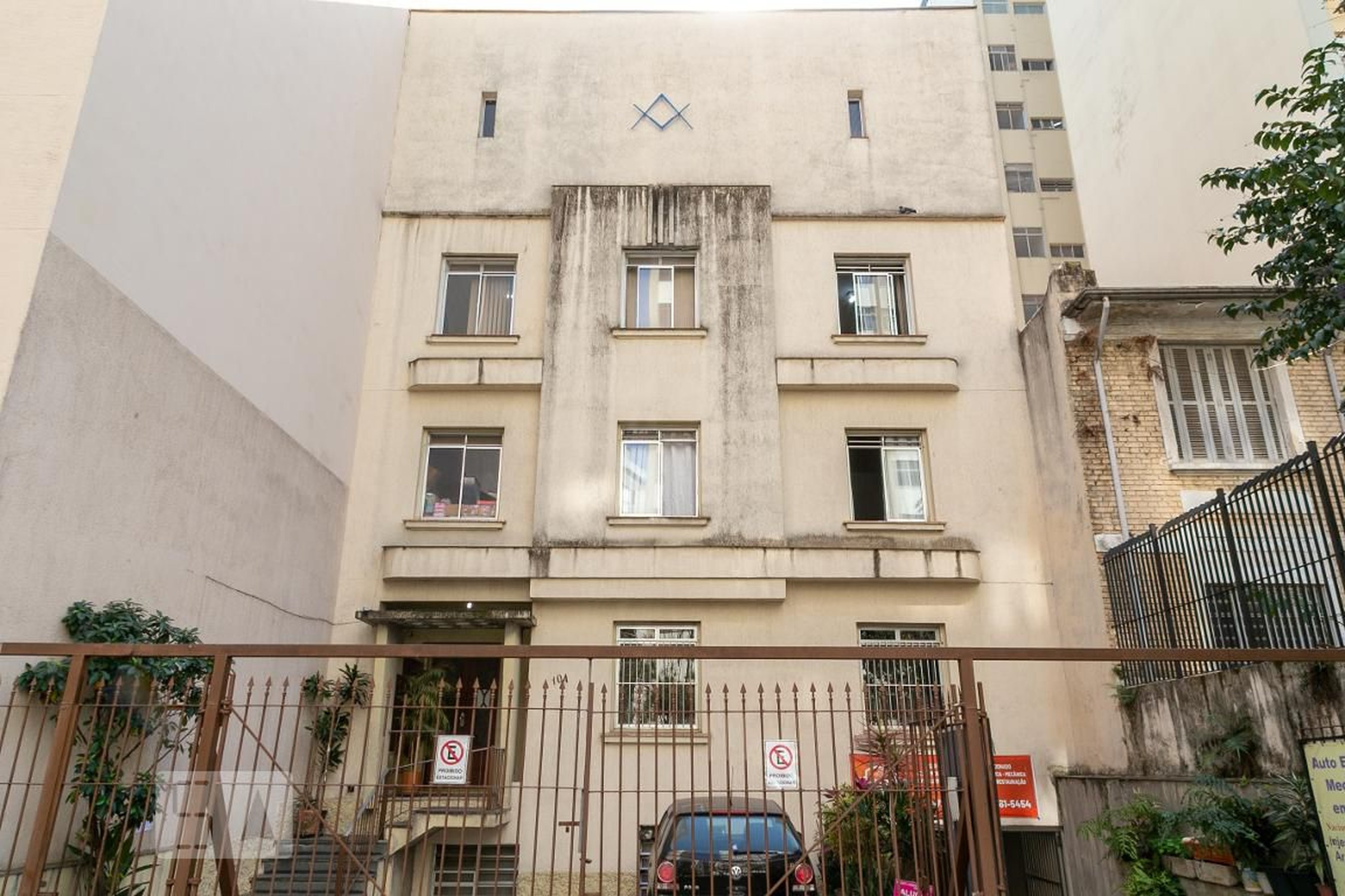 Fachada Condomínio em Rua Imaculada Conceição, 104