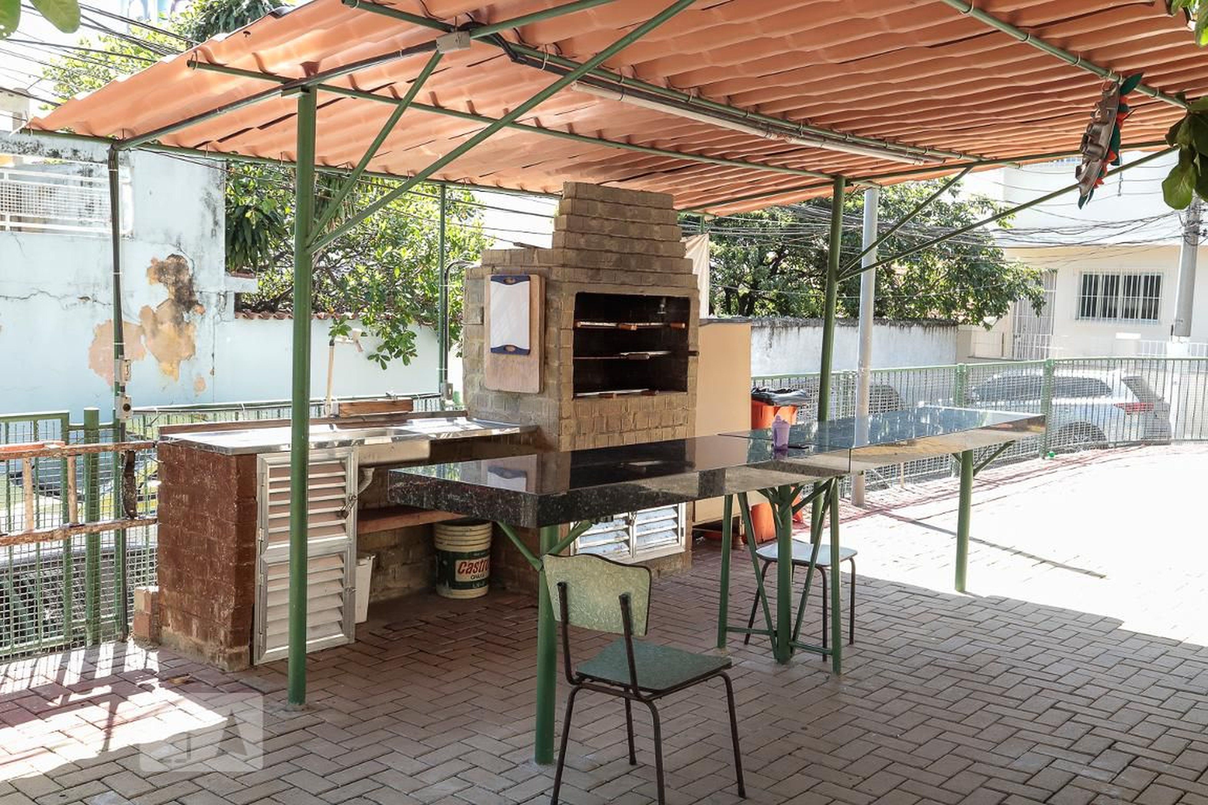 Churrasqueira - Amendoeiras