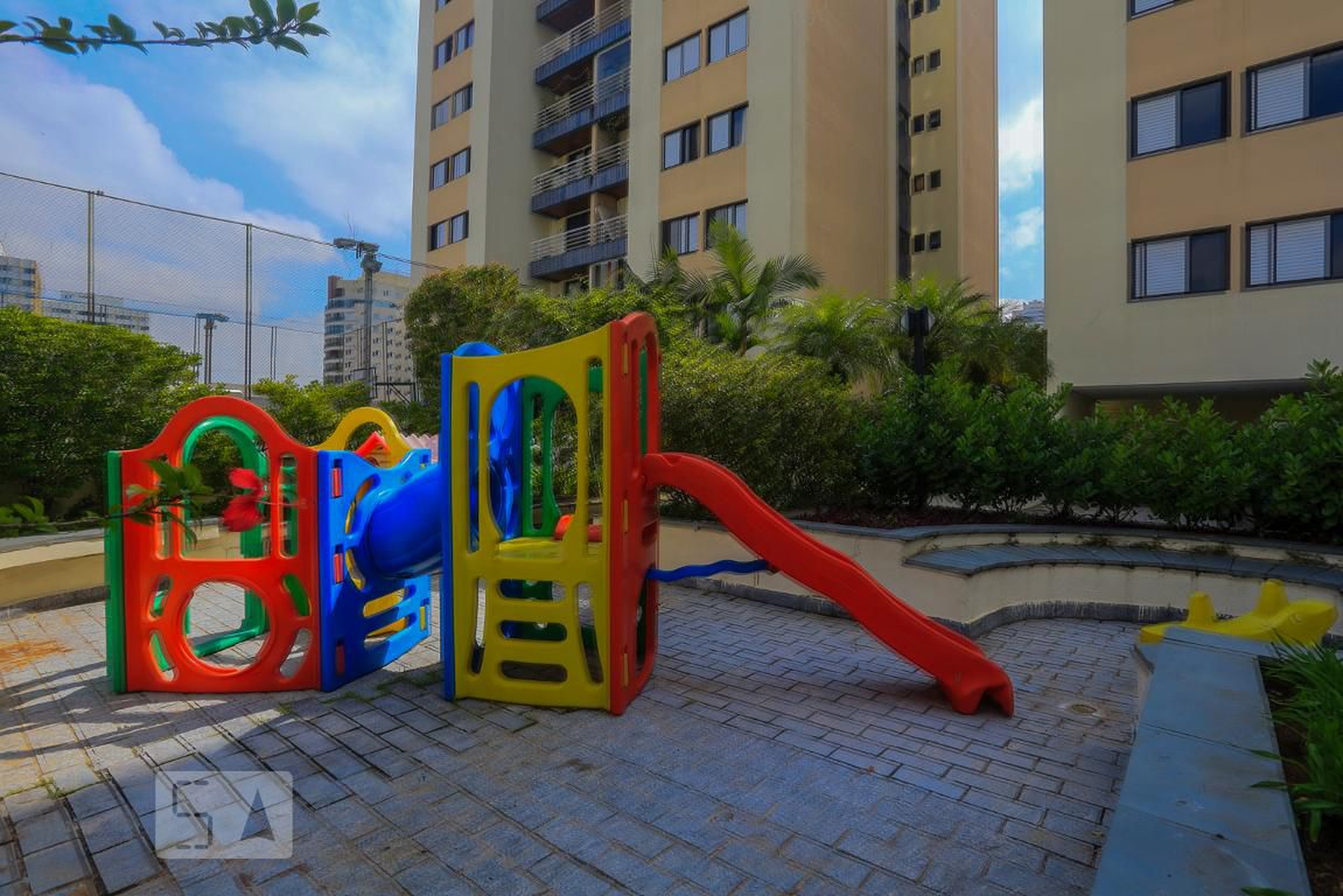 Parquinho - Jatoba e Manaca