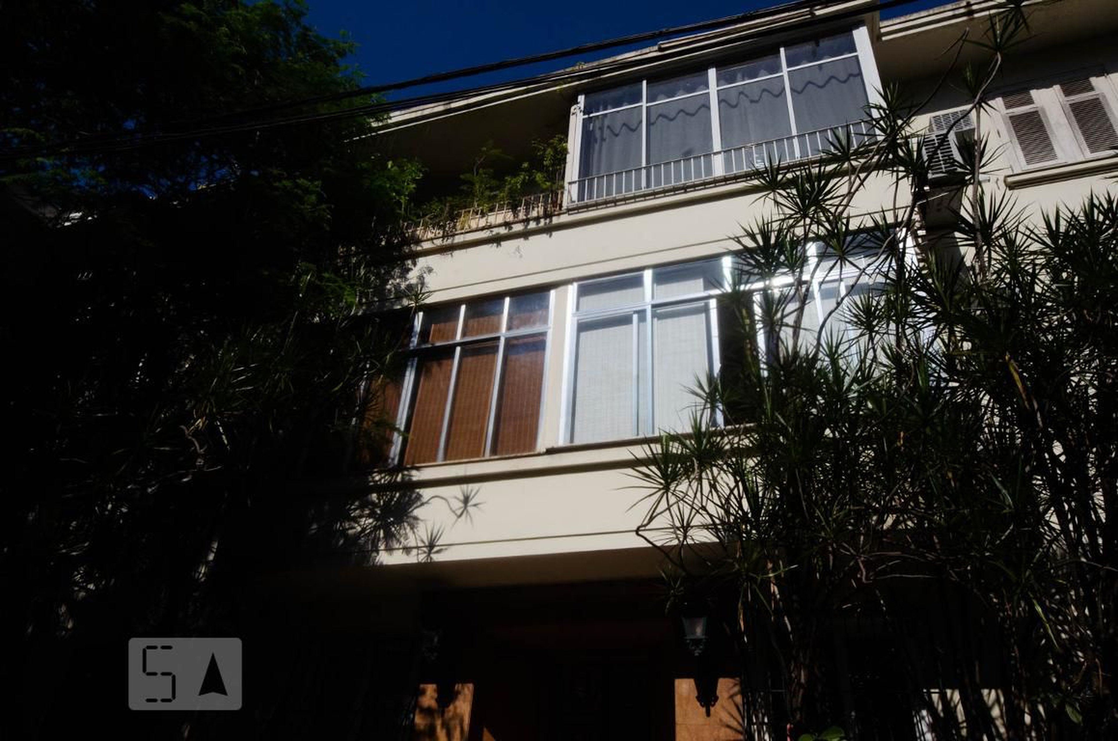 Fachada do prédio Condomínio em Rua Frei Solano, 14