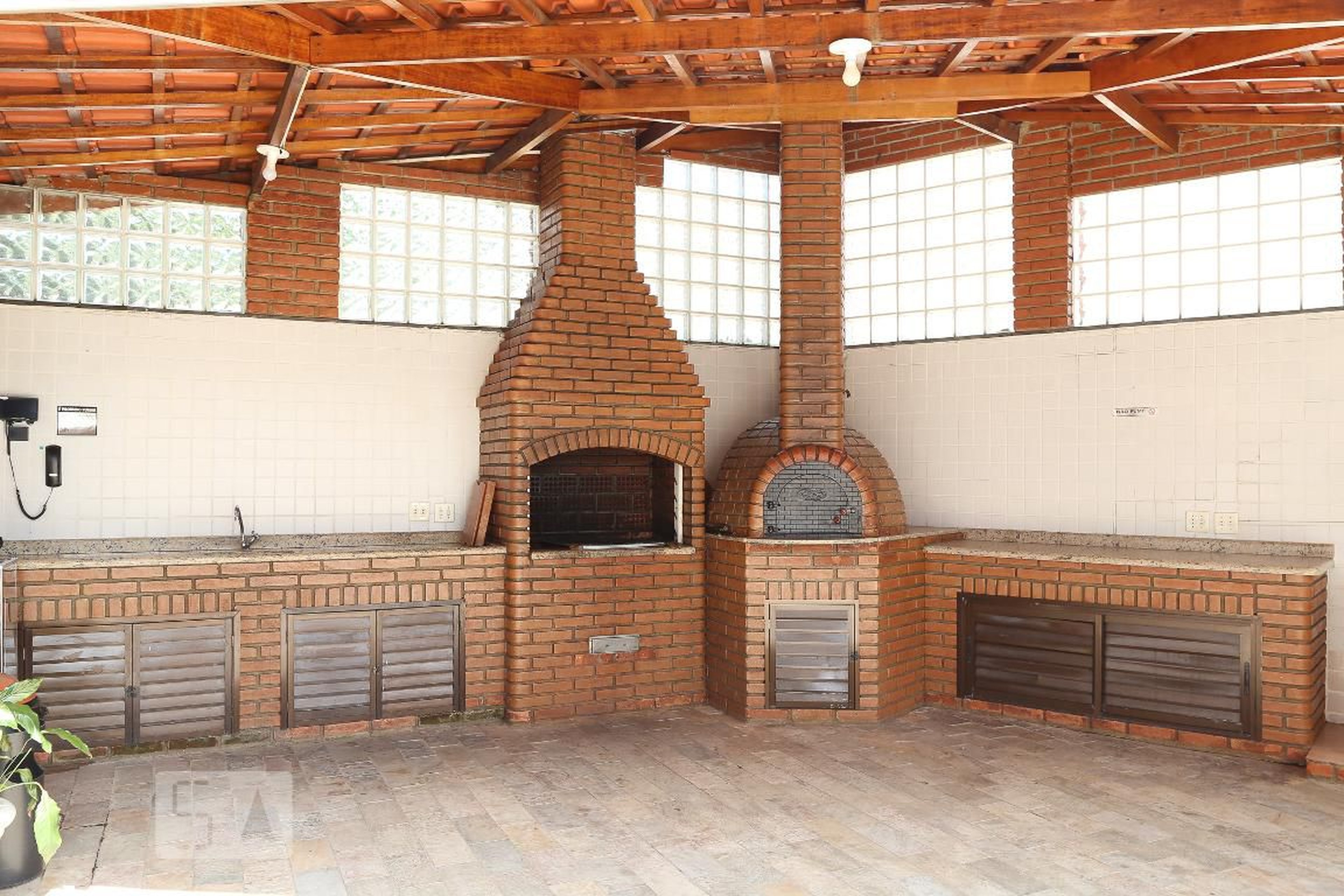 Churrasqueira - Serra Dourada