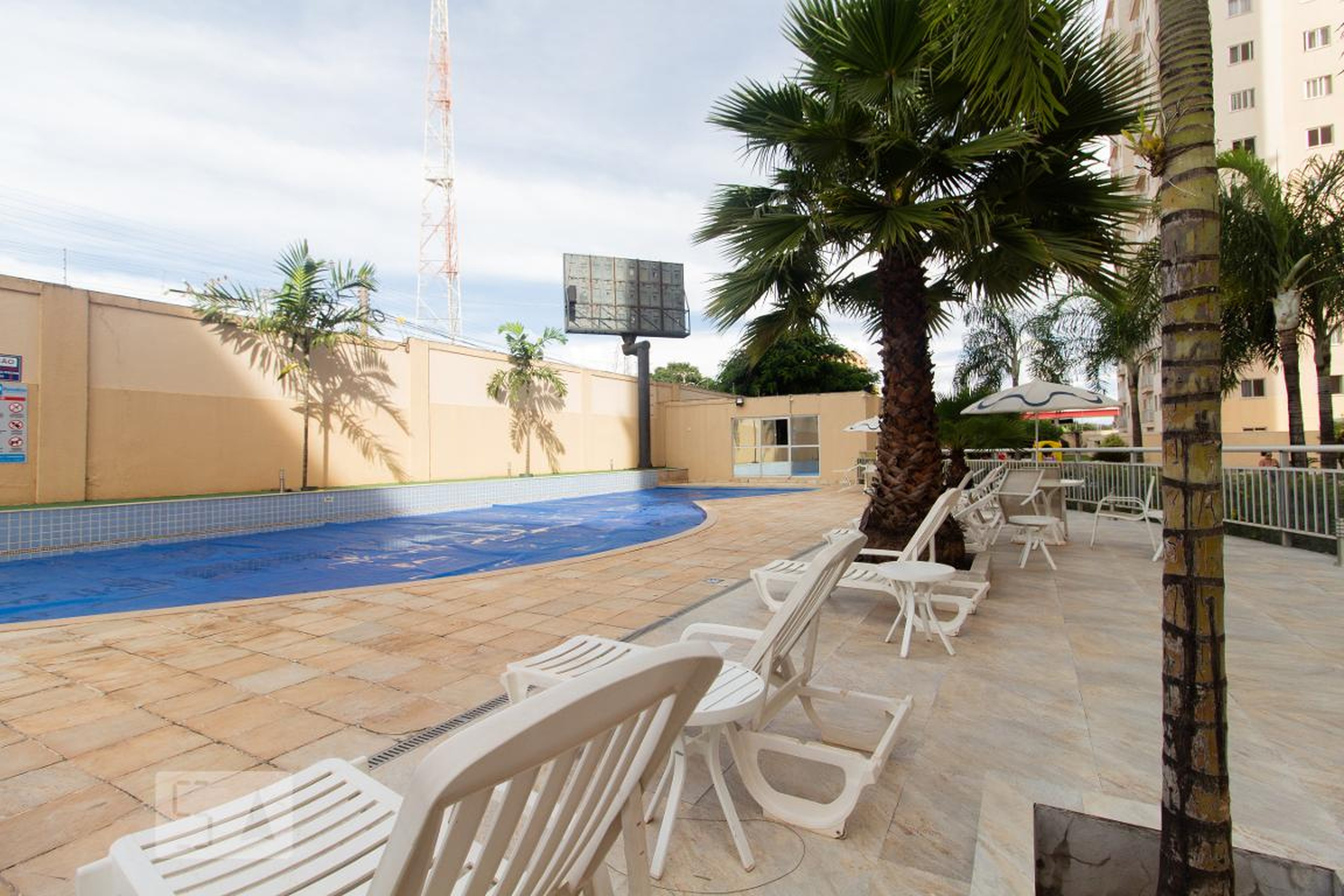 Piscina - Edifício Magasa I