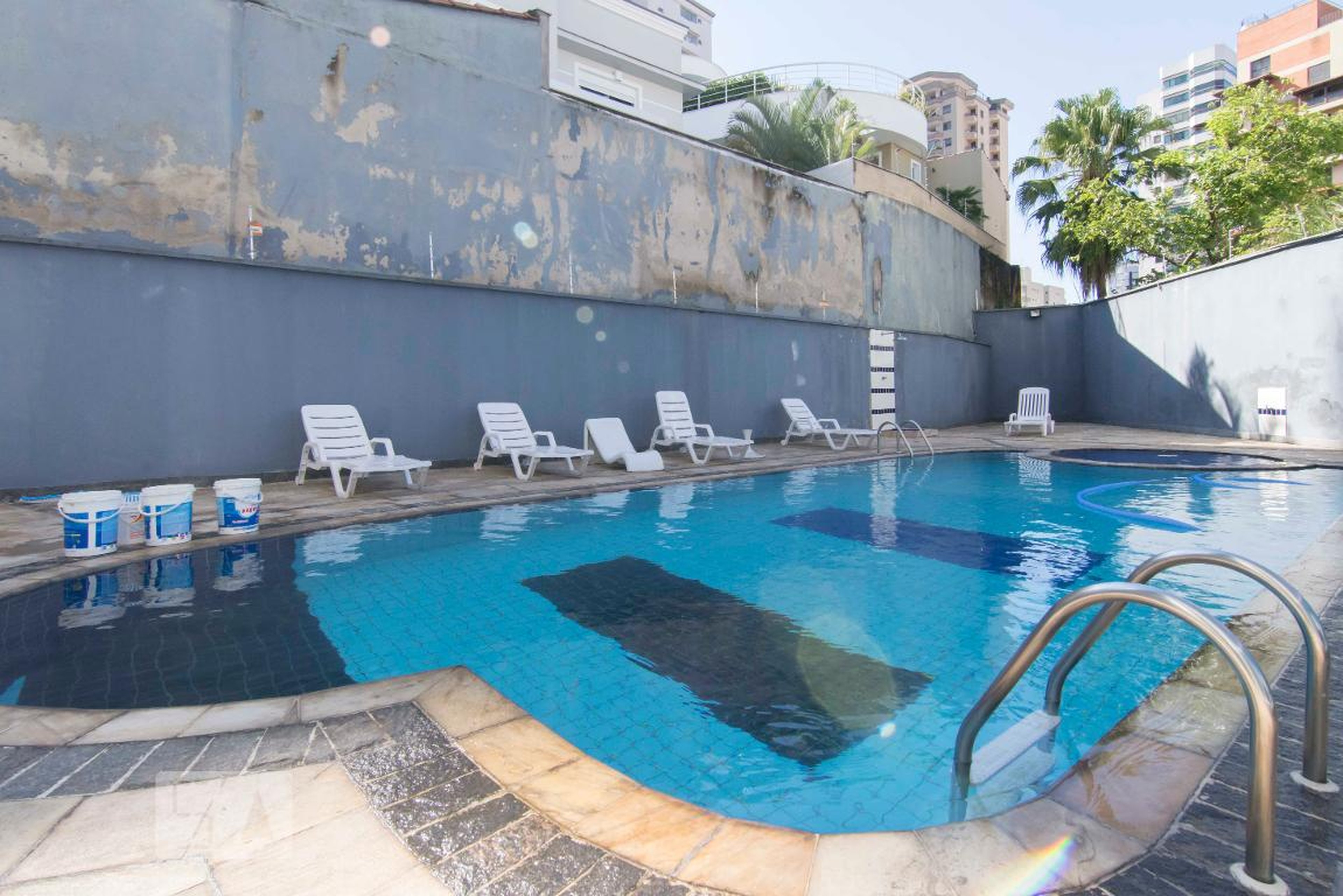 Piscina - Edifício Carauna