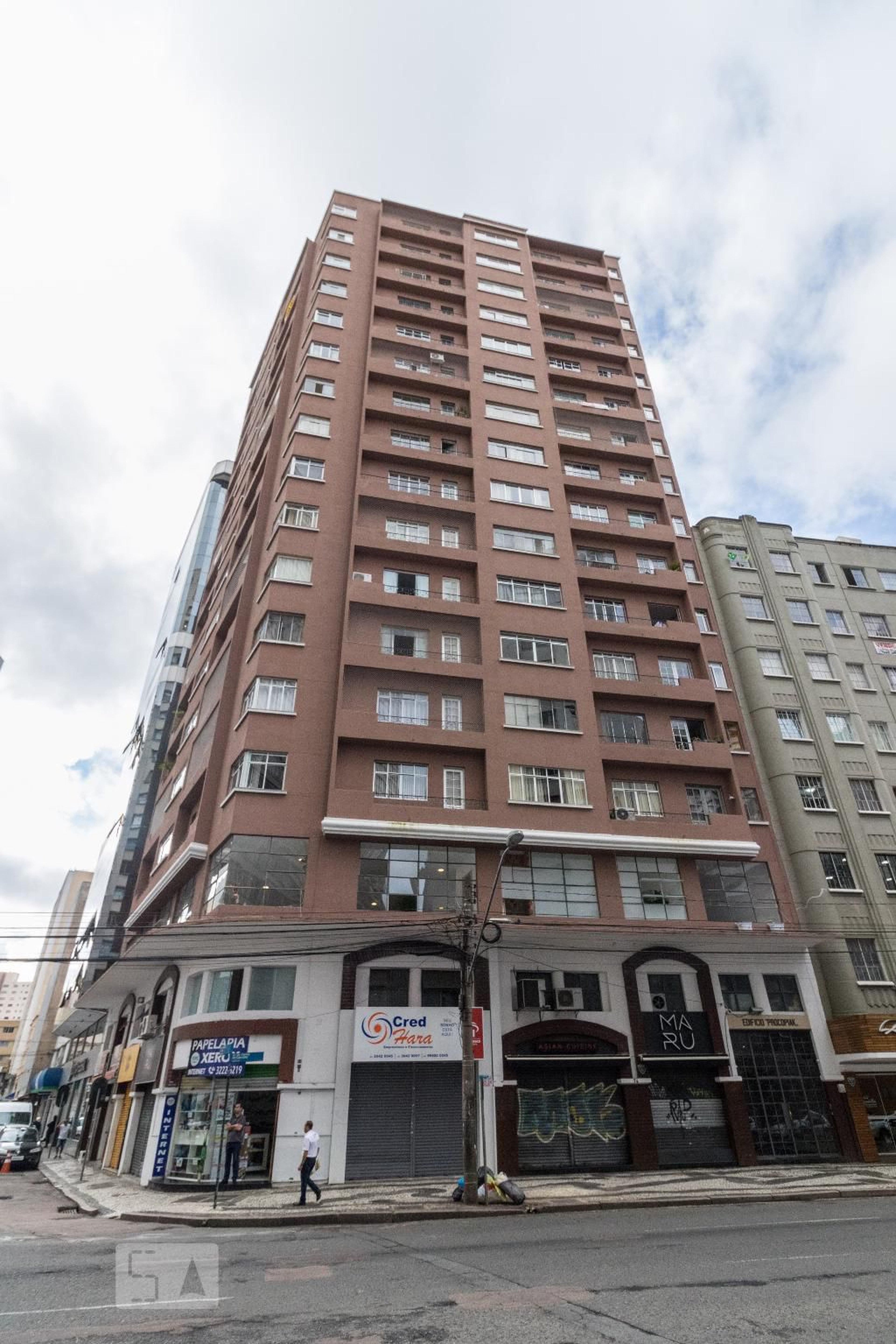 Fachada Condomínio AlDr Carlos De Carvalho