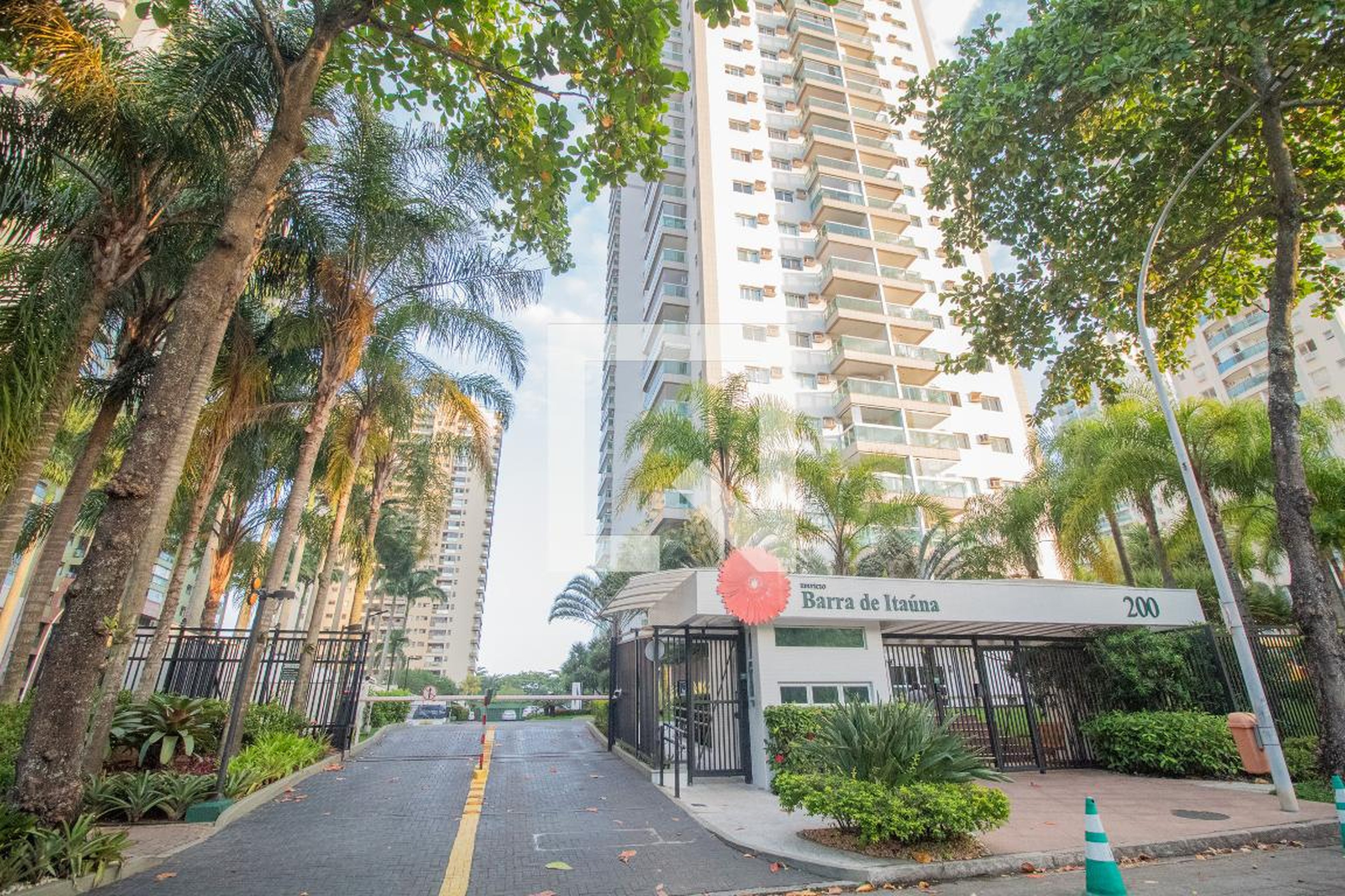 Fachada Condomínio Pedra de Itaúna