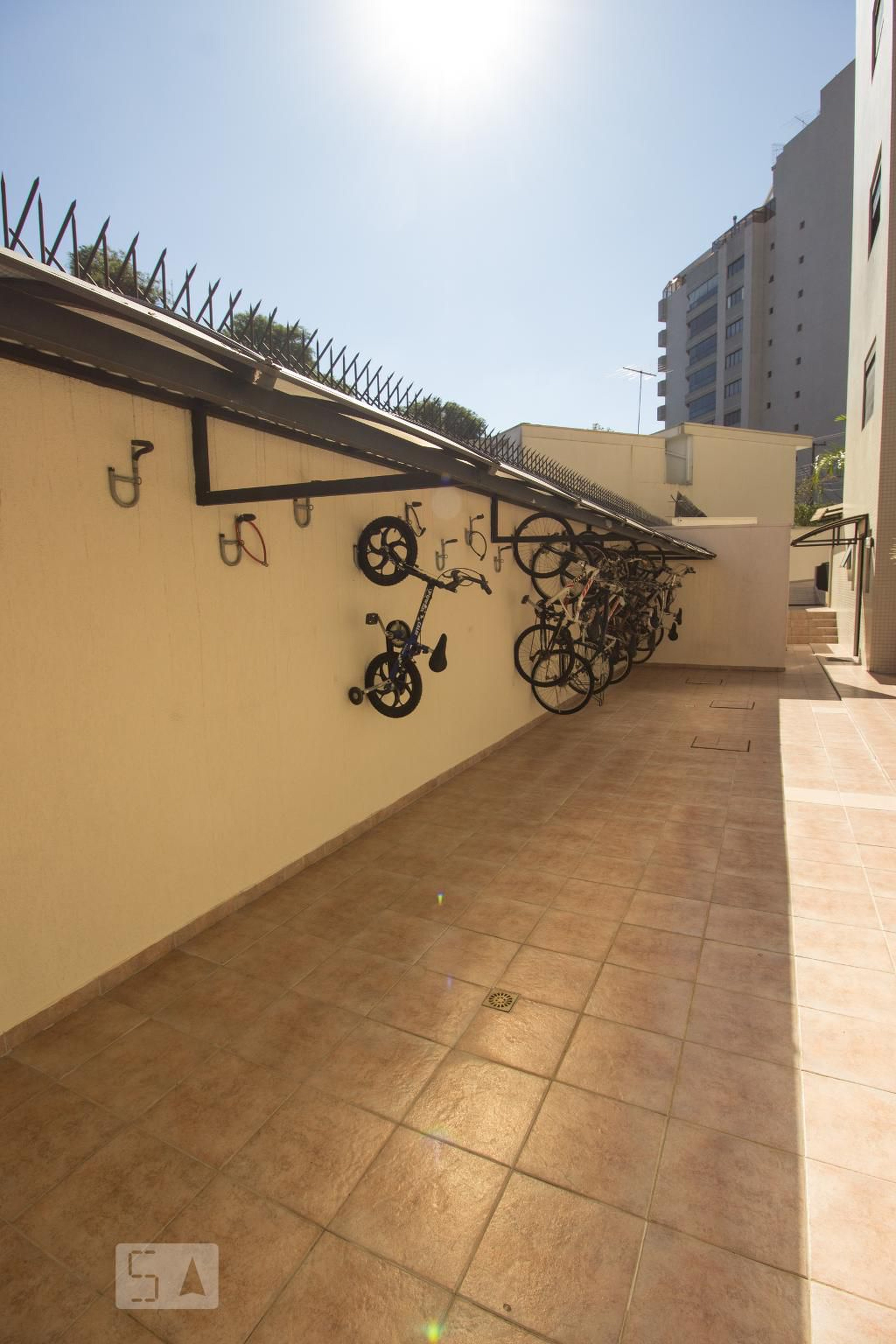 Bicicletário - Edifício Real Garden