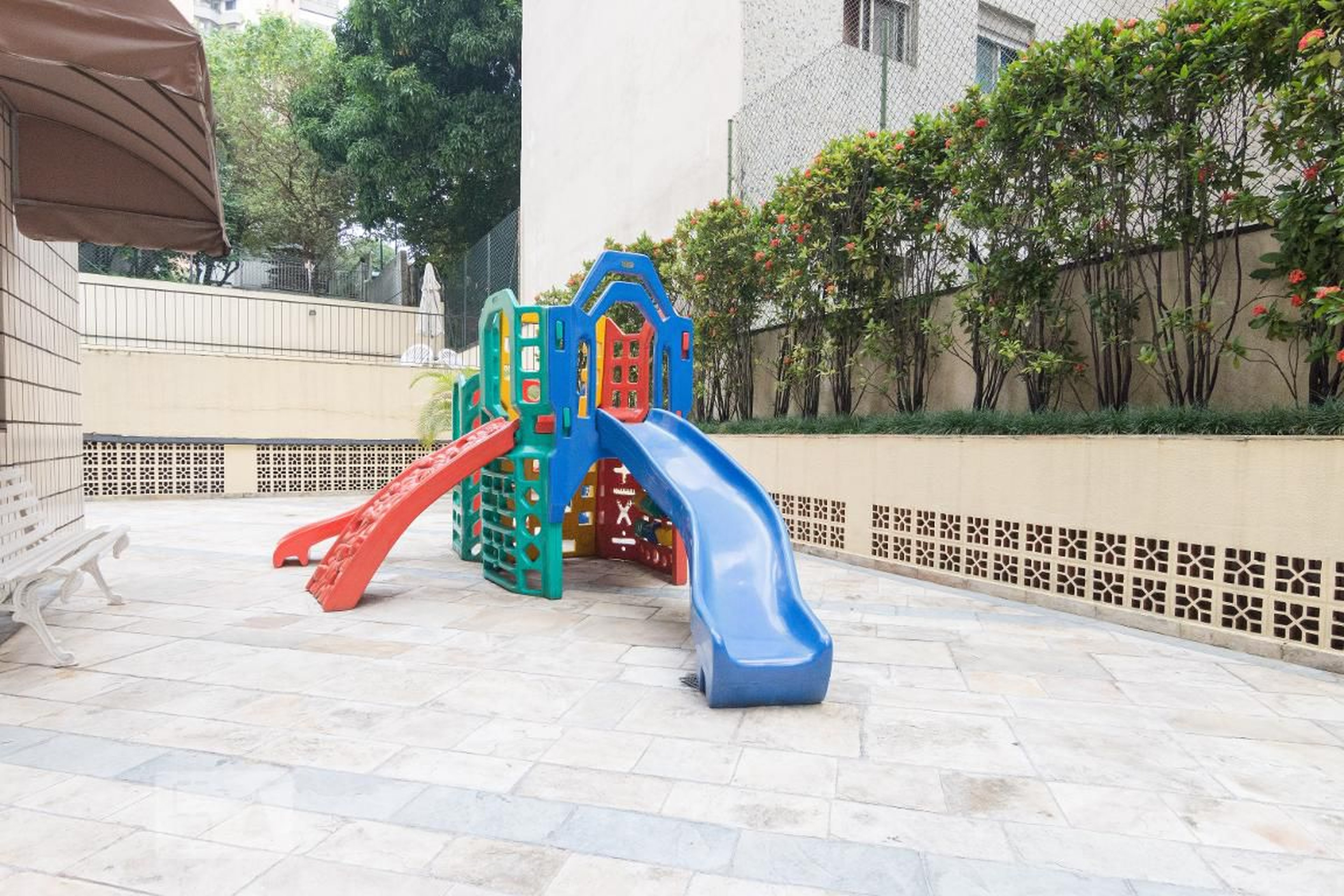 Playground - Solar Real