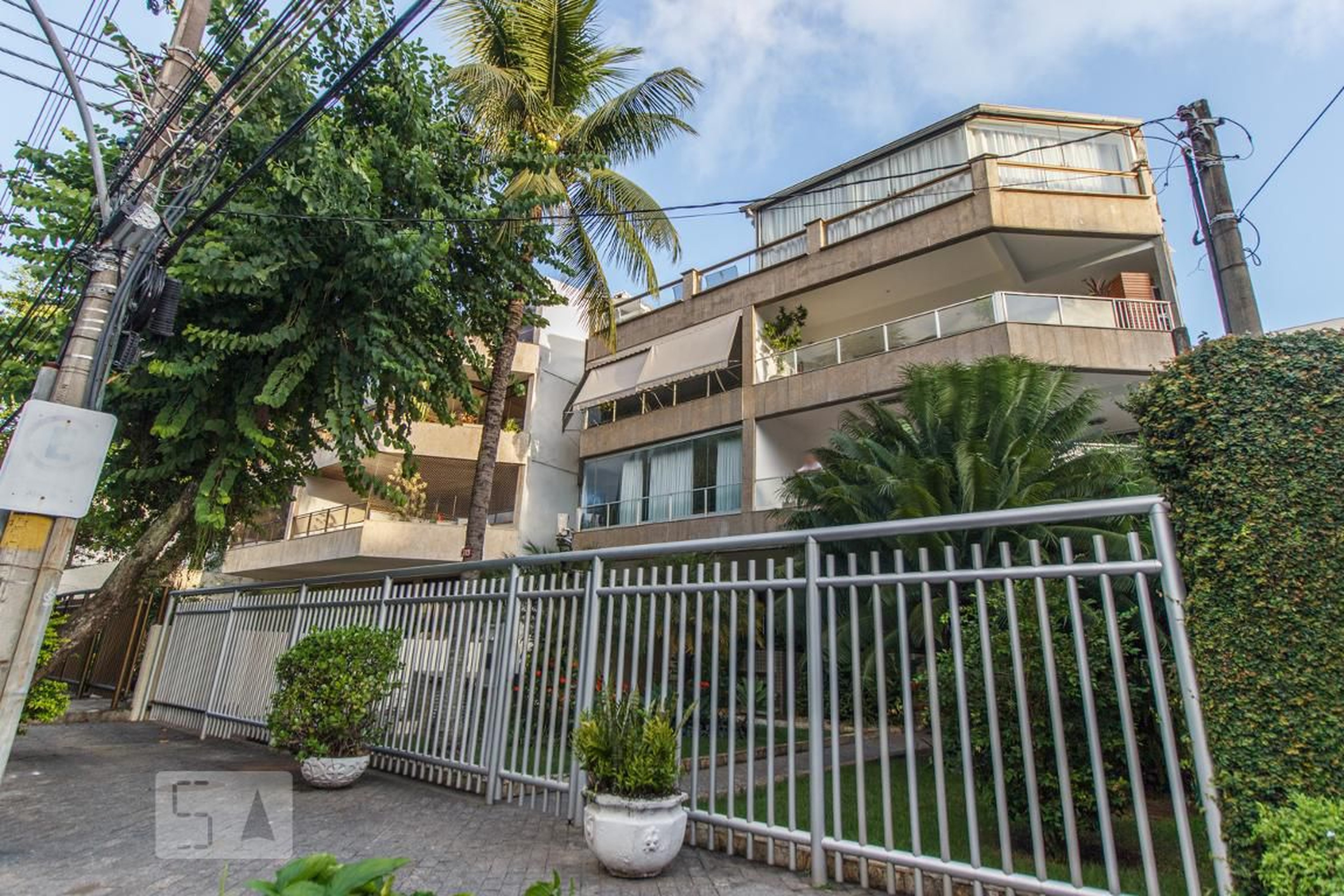 Fachada Edifício Daniela