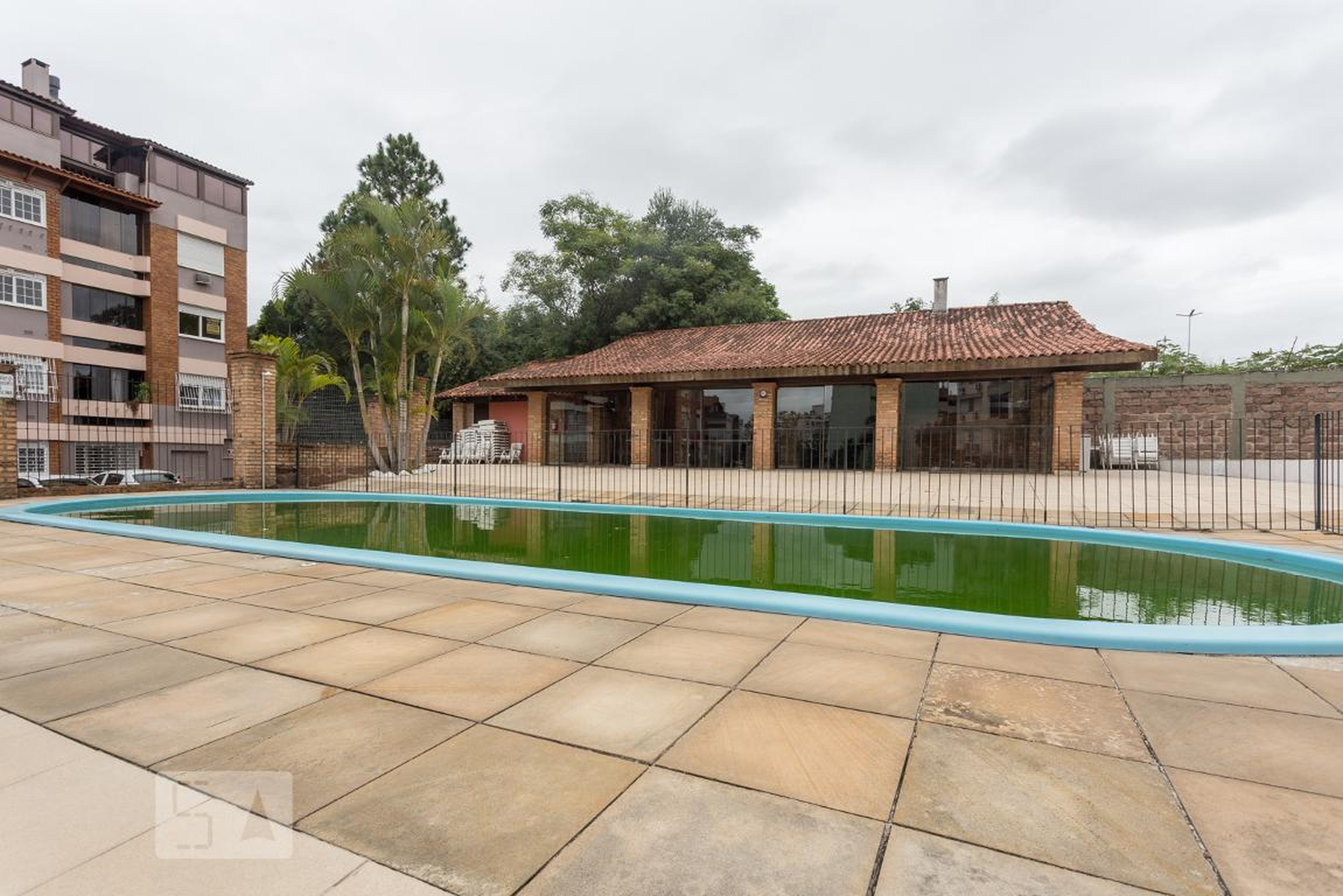 Piscina - Village Center A3