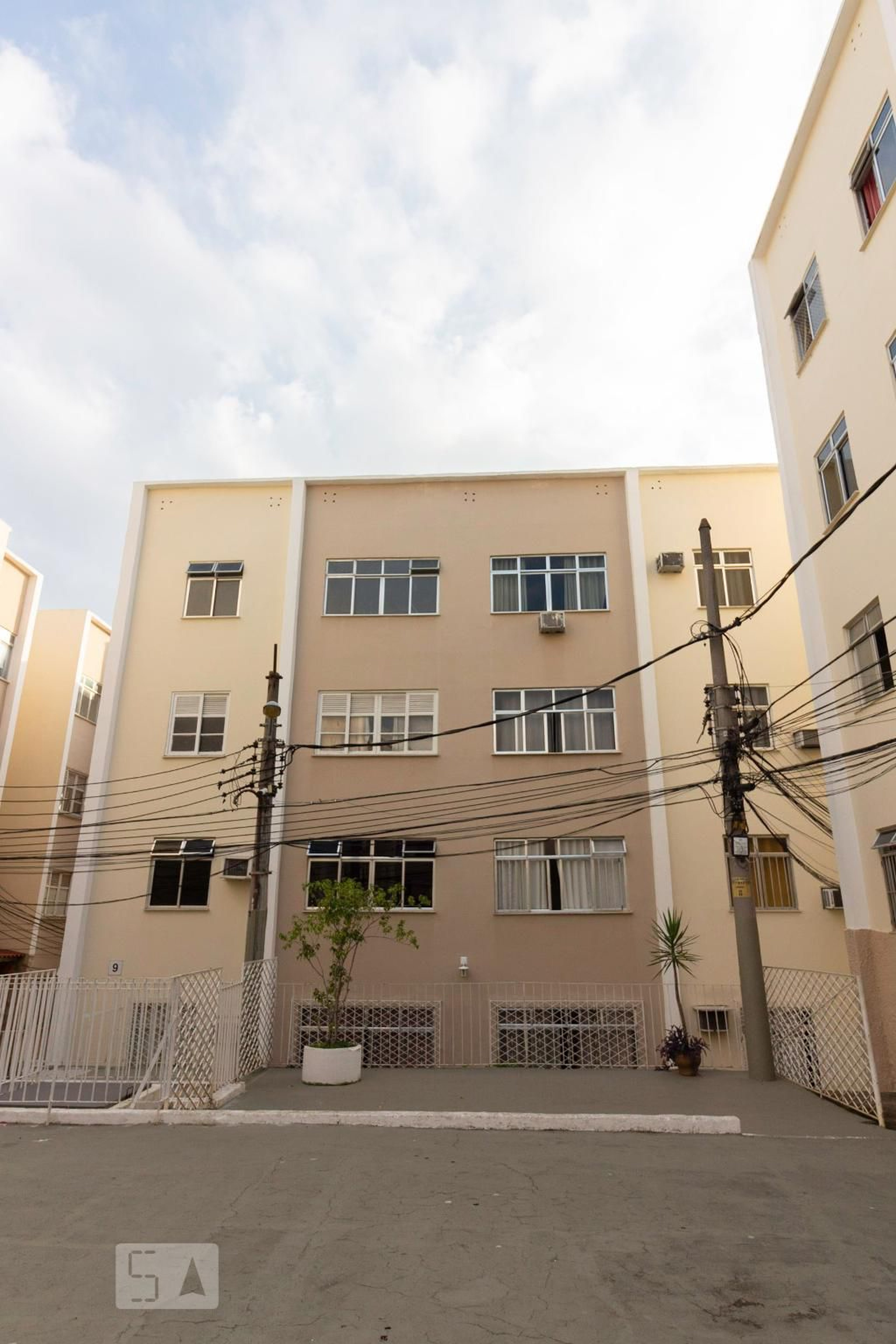 Fachada do Prédio Condomínio Comunidade Bancária Elisa de Albuquerque