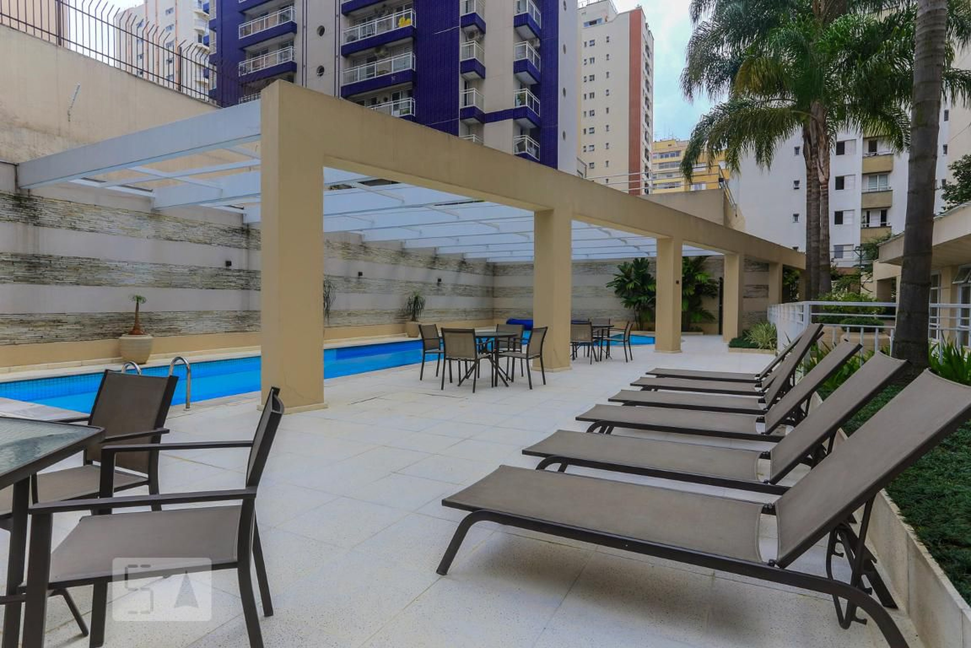 Área da Piscina - Porto Pinheiros - Edifício Aquarela