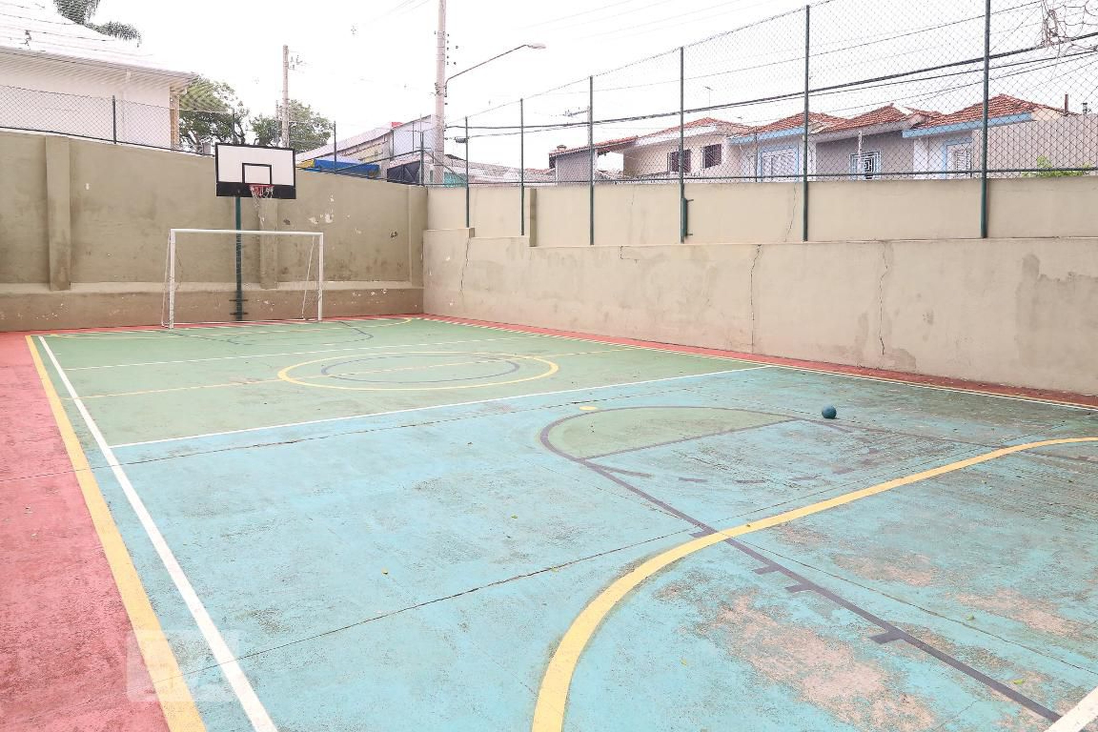 Quadra esportiva - Oscar e Alfredo