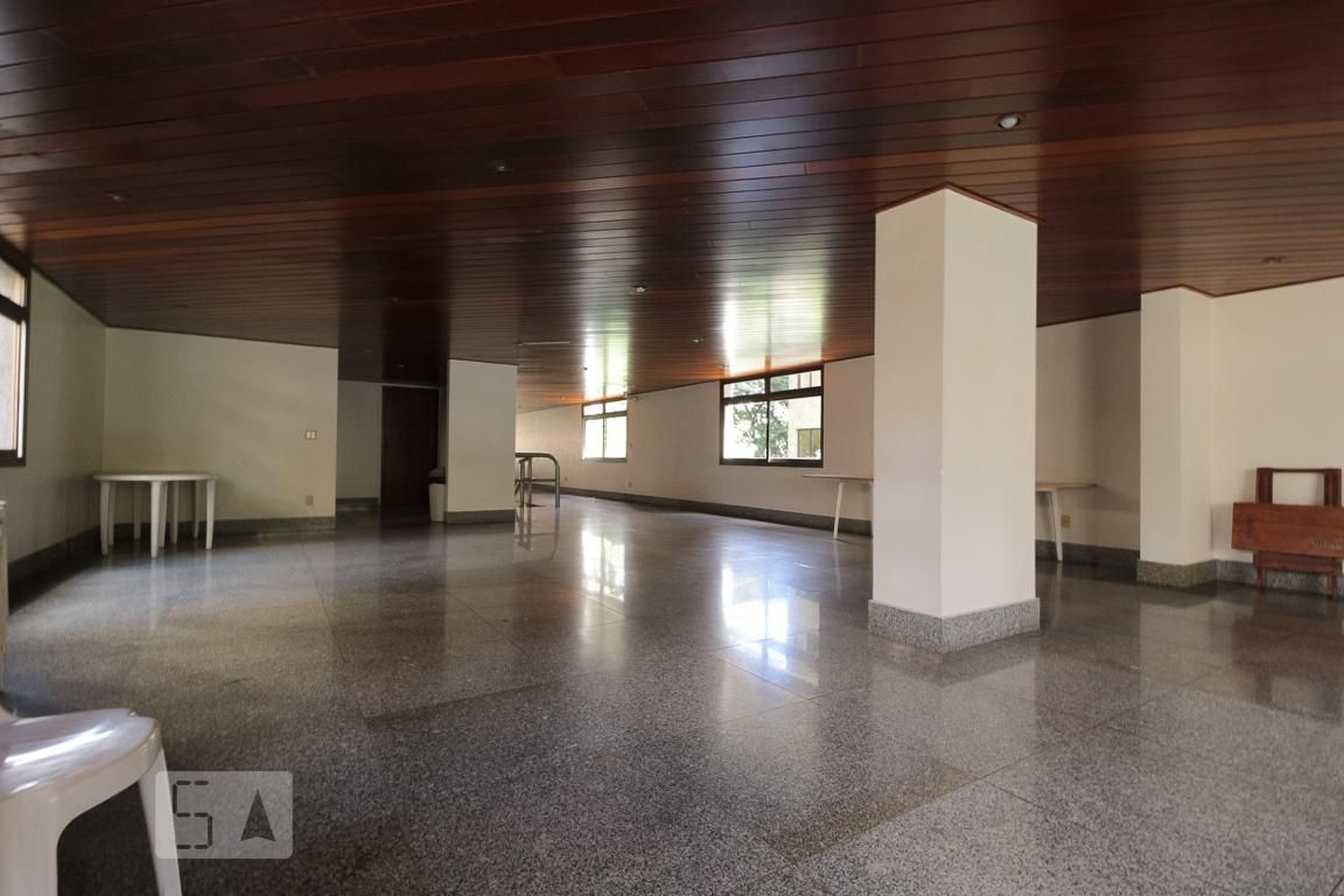 Salão de festa - Edifício Ville de Loire