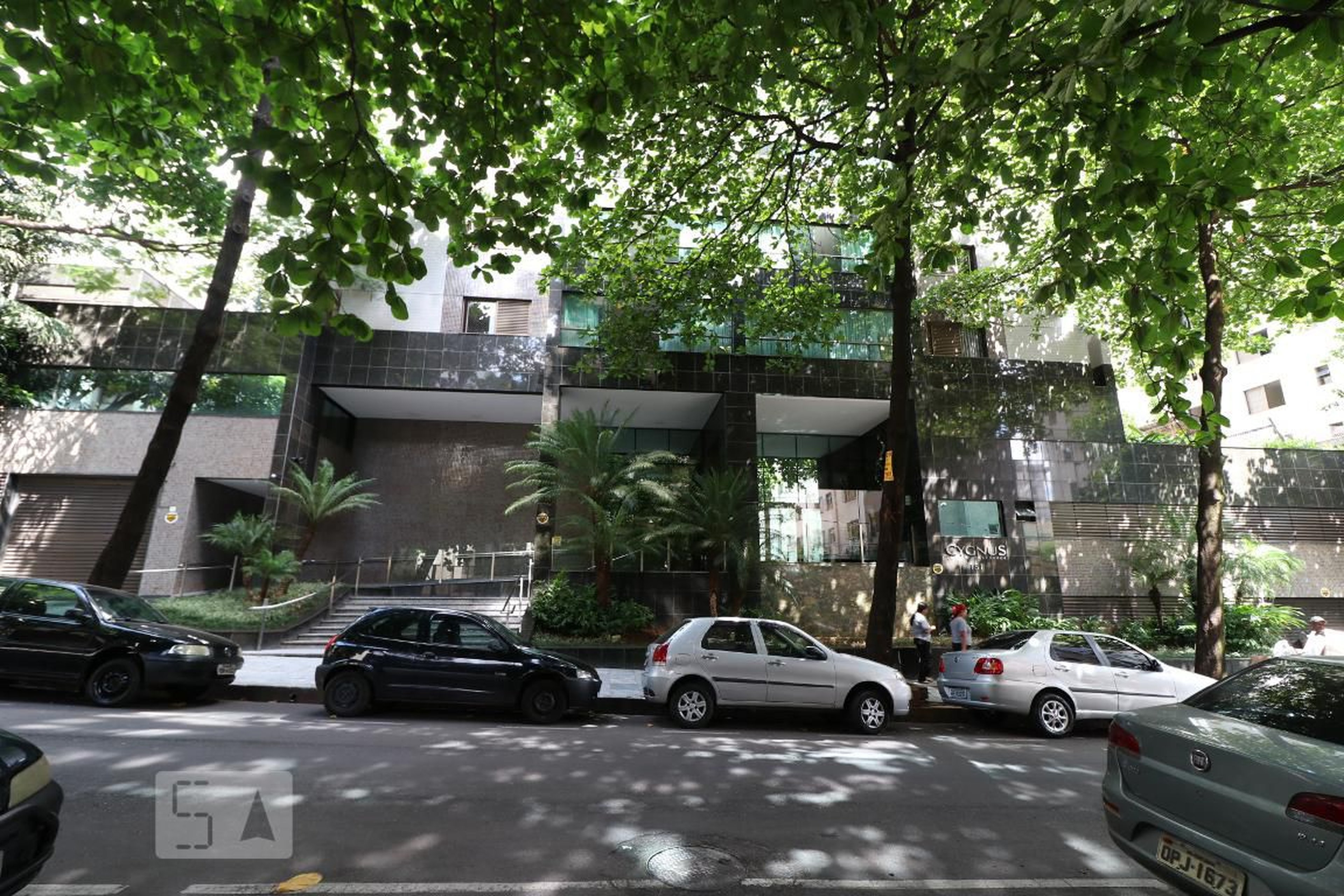 Fachada Condomínio em Rua Herculano de Freitas, 151